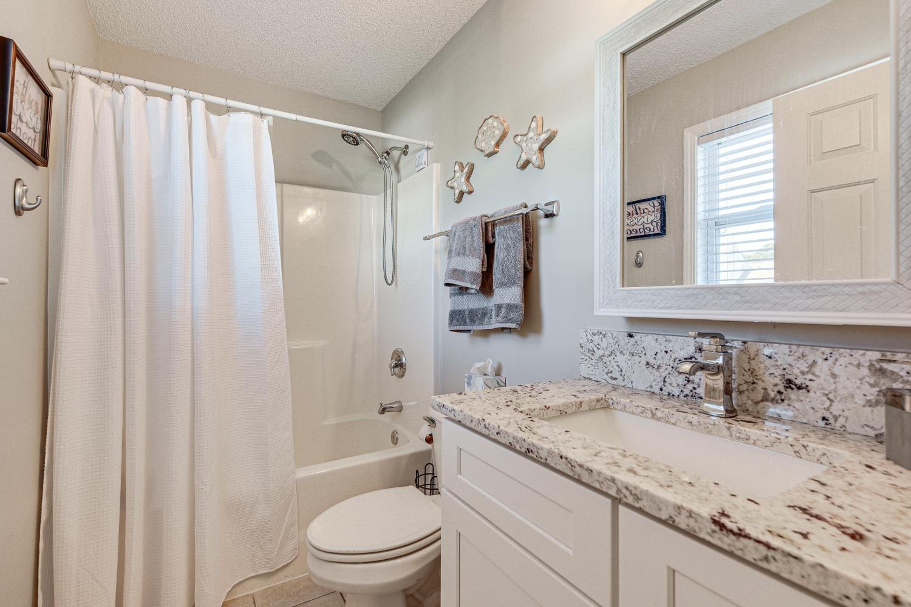 Golf Getaway with Resort Perks in North Myrtle Beach
