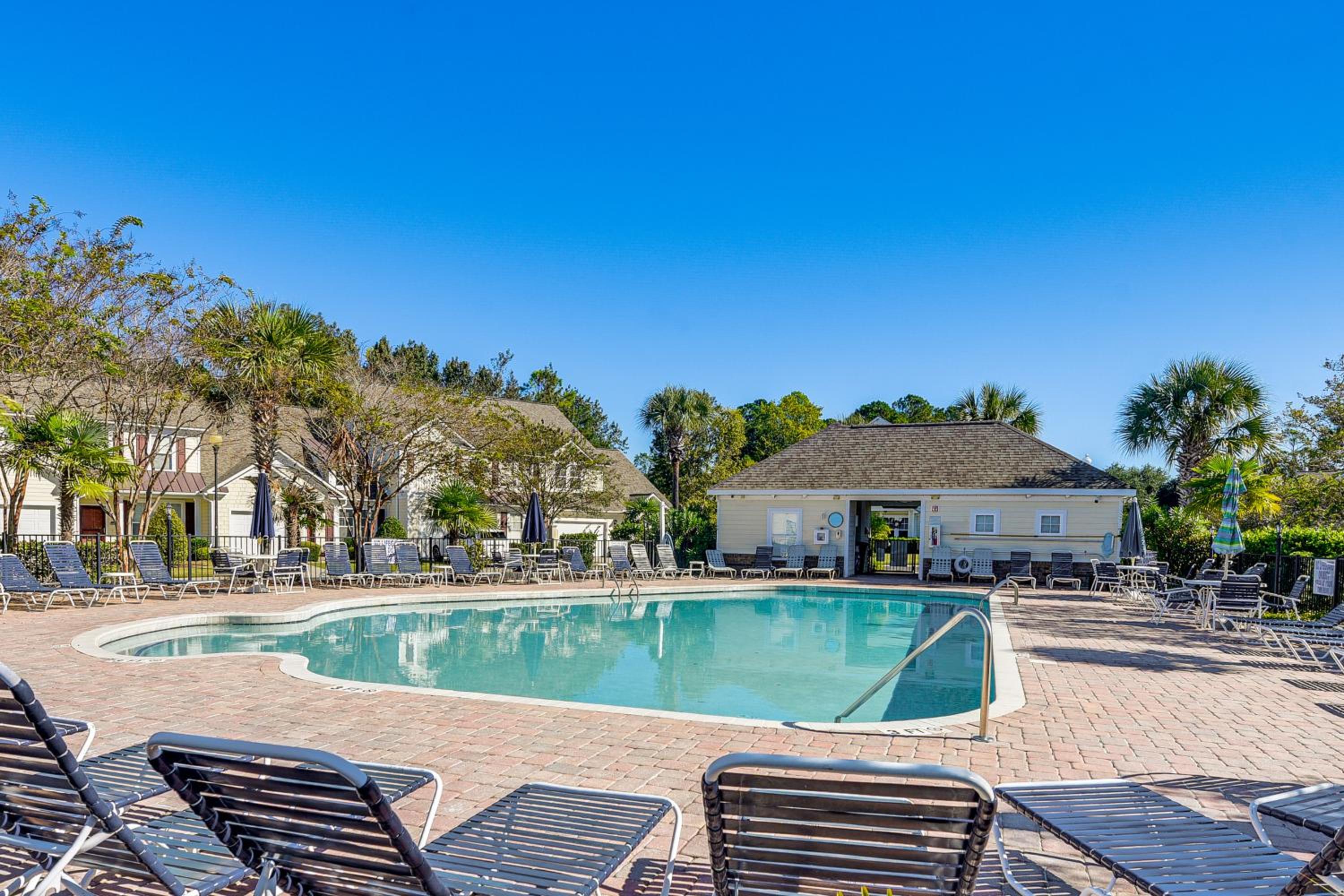 Golf Getaway with Resort Perks in North Myrtle Beach