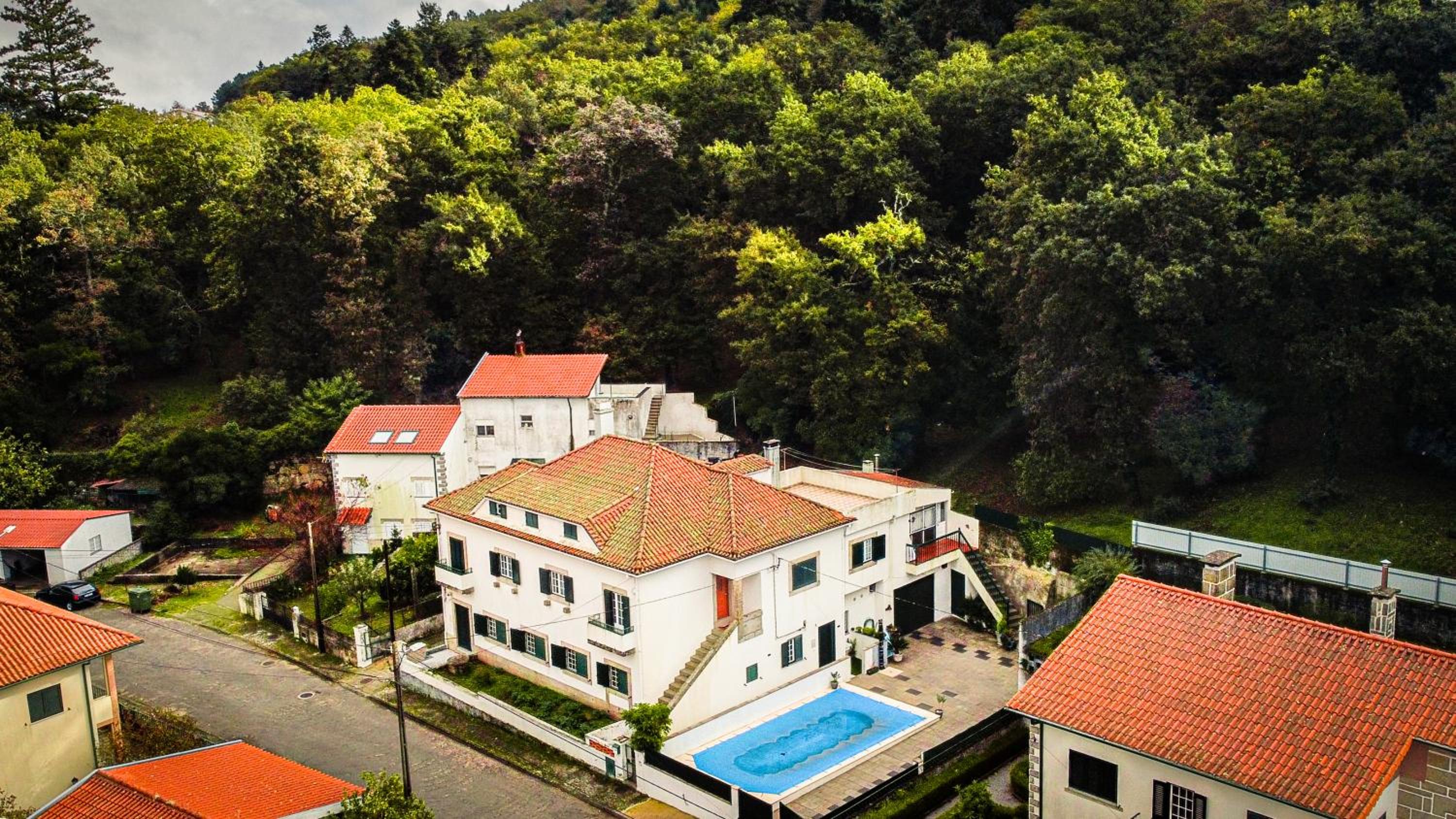 Gouveia Forest Guest House