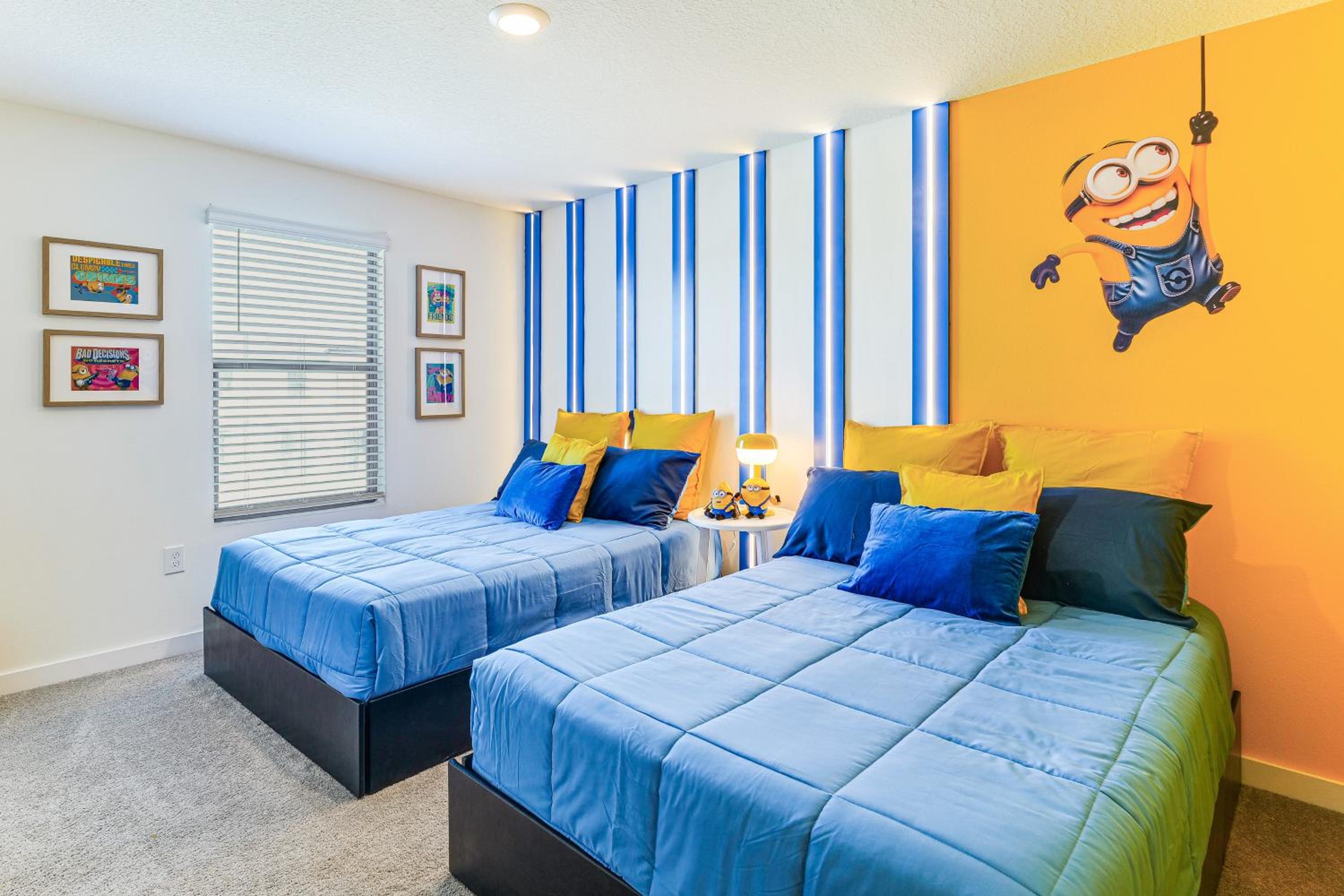 4 Mi to Disney! Pet-Friendly Home with Pool Access