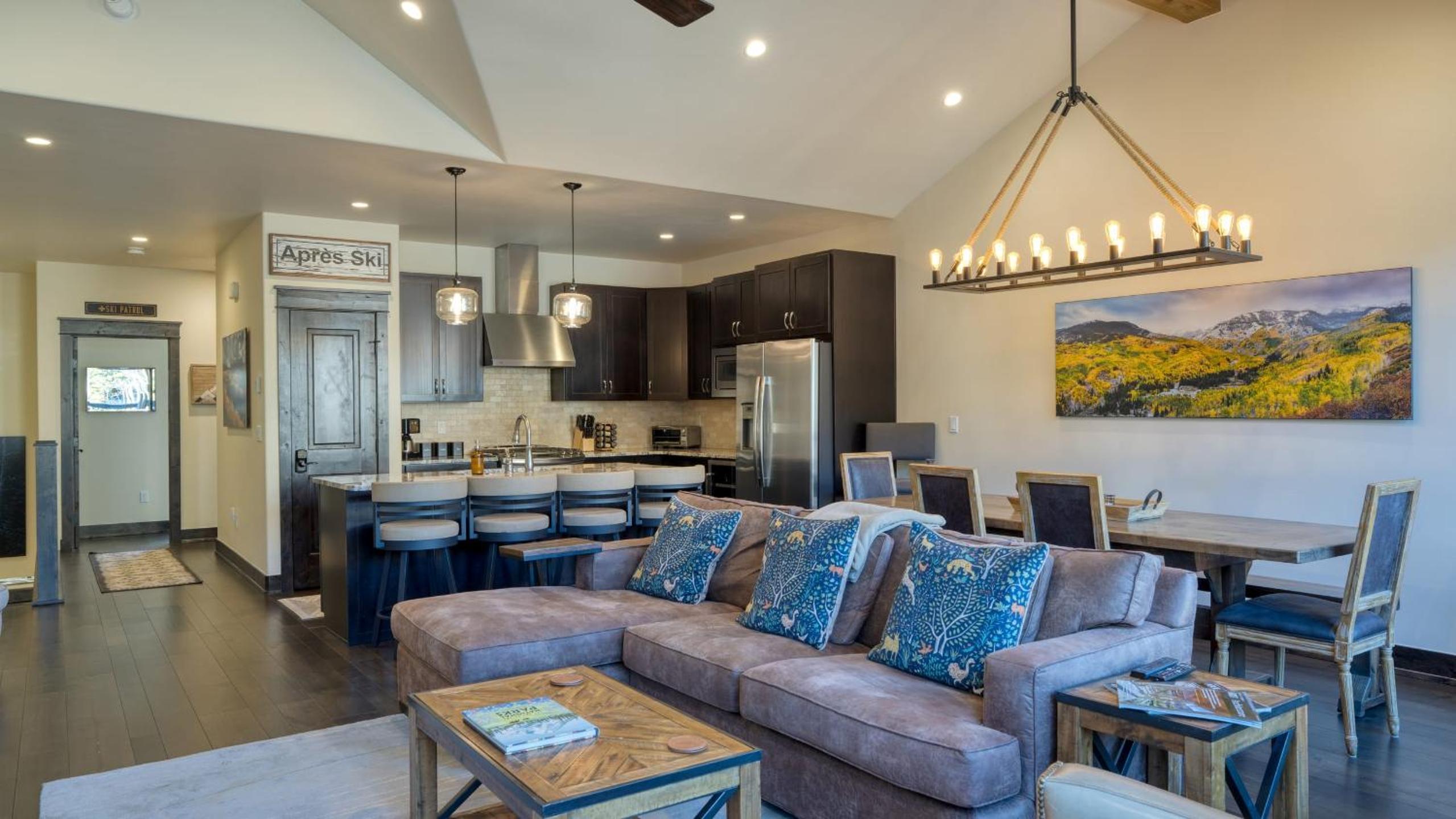 Fireplace Game Room Mountain Views Near Golf Dining Keystone River Run by AvantStay
