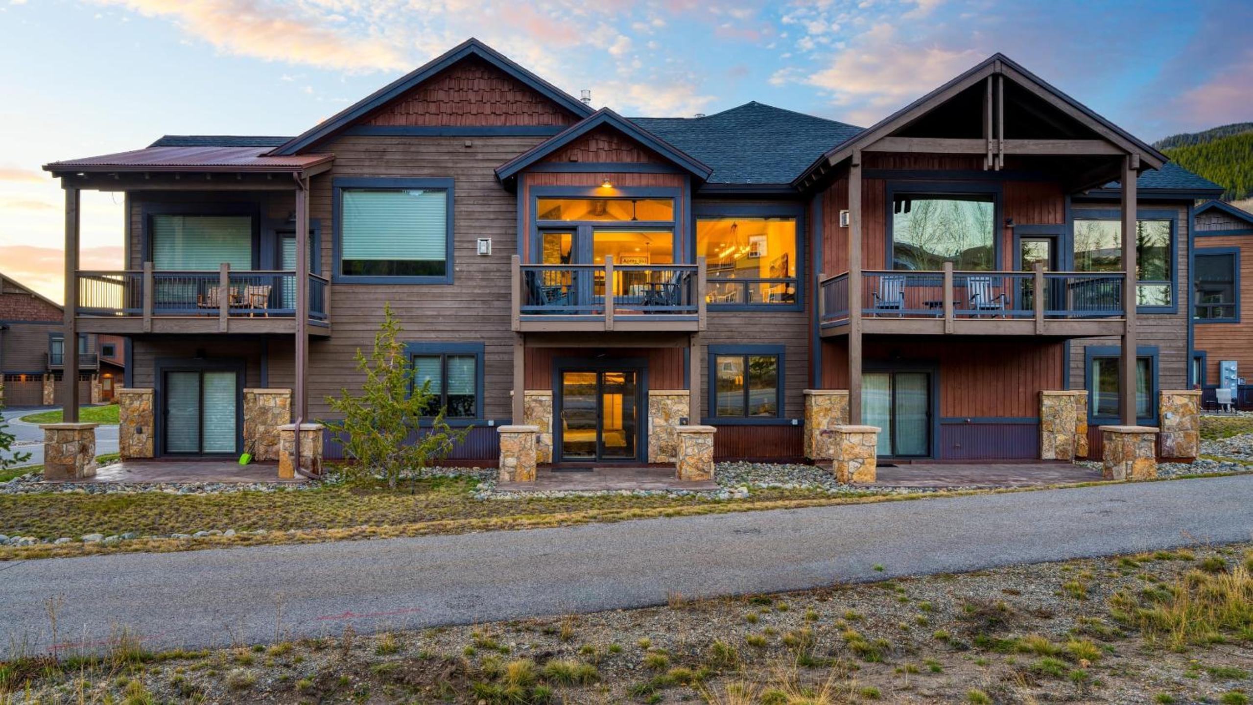 Fireplace Game Room Mountain Views Near Golf Dining Keystone River Run by AvantStay