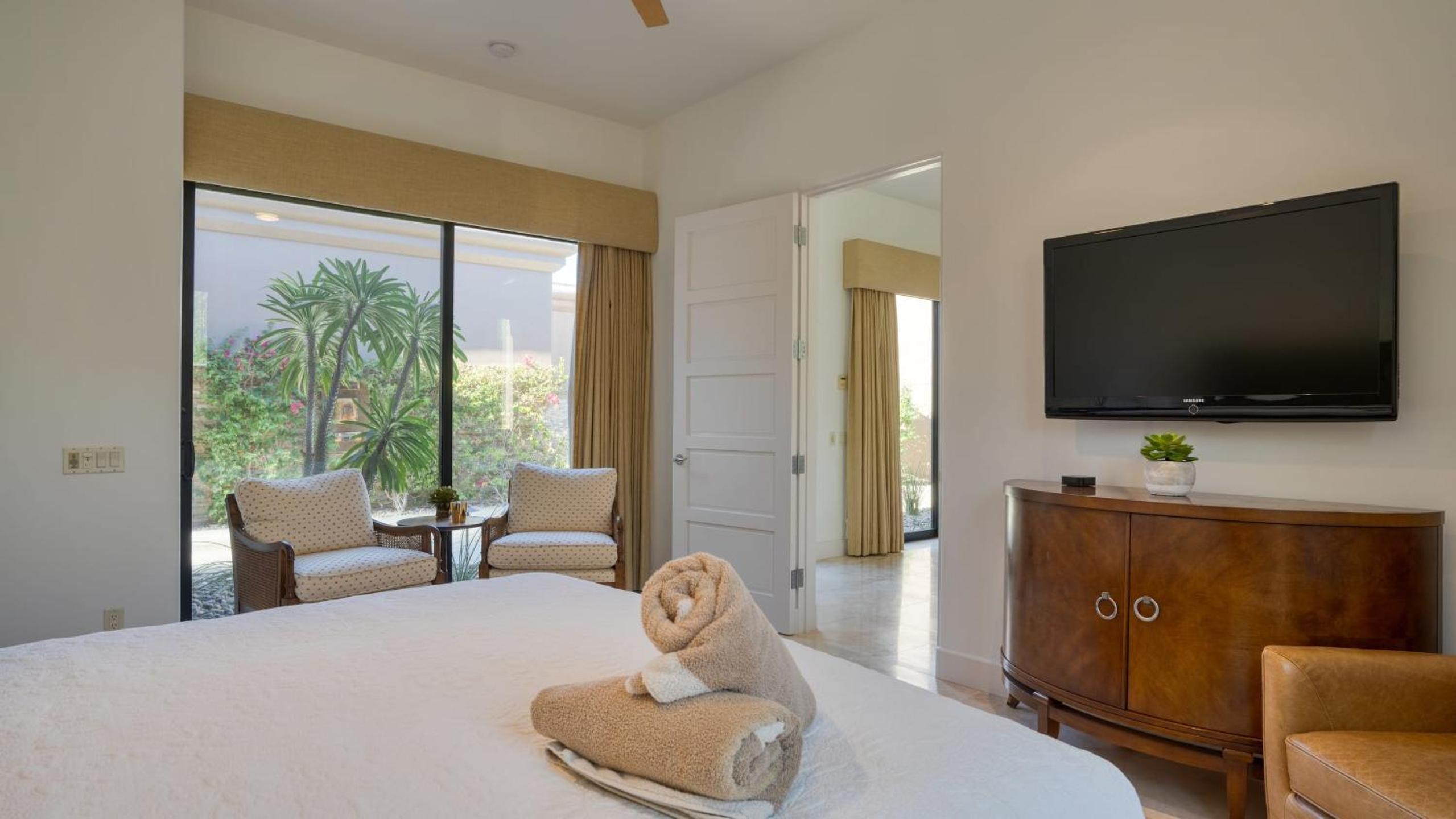 Elegant Palm Desert Escape w Pool Casita Outdoor Lounge The Giraffe View House at The Reserve