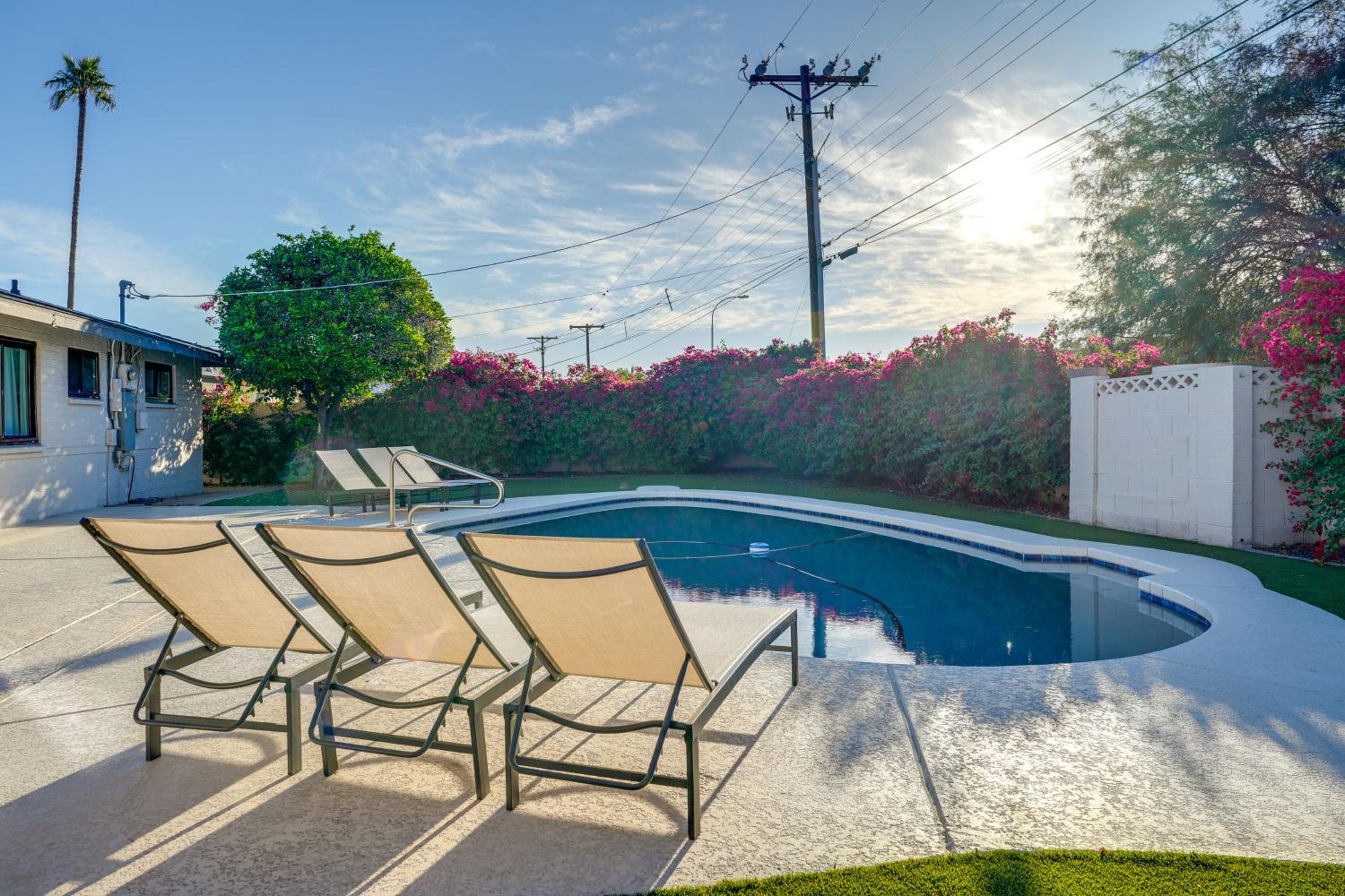 Palo Verde Oasis at ASU Skysong with Hot Tub