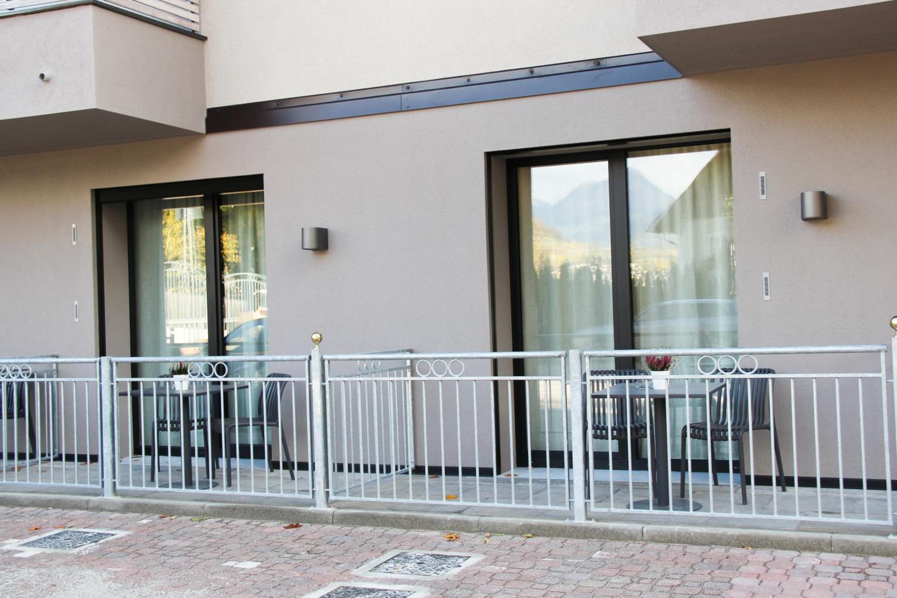ecHo Apartments & SPA