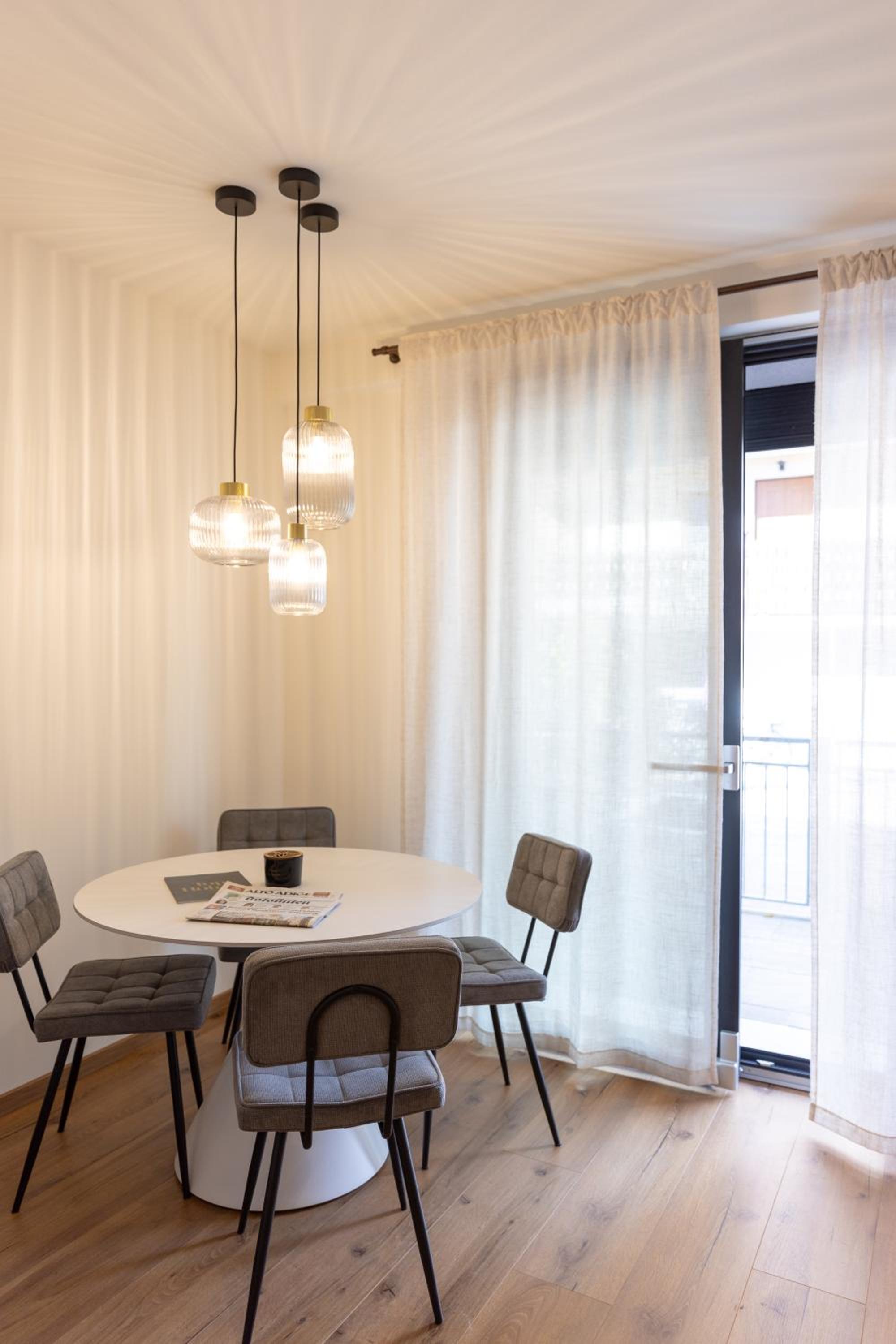 ecHo Apartments & SPA