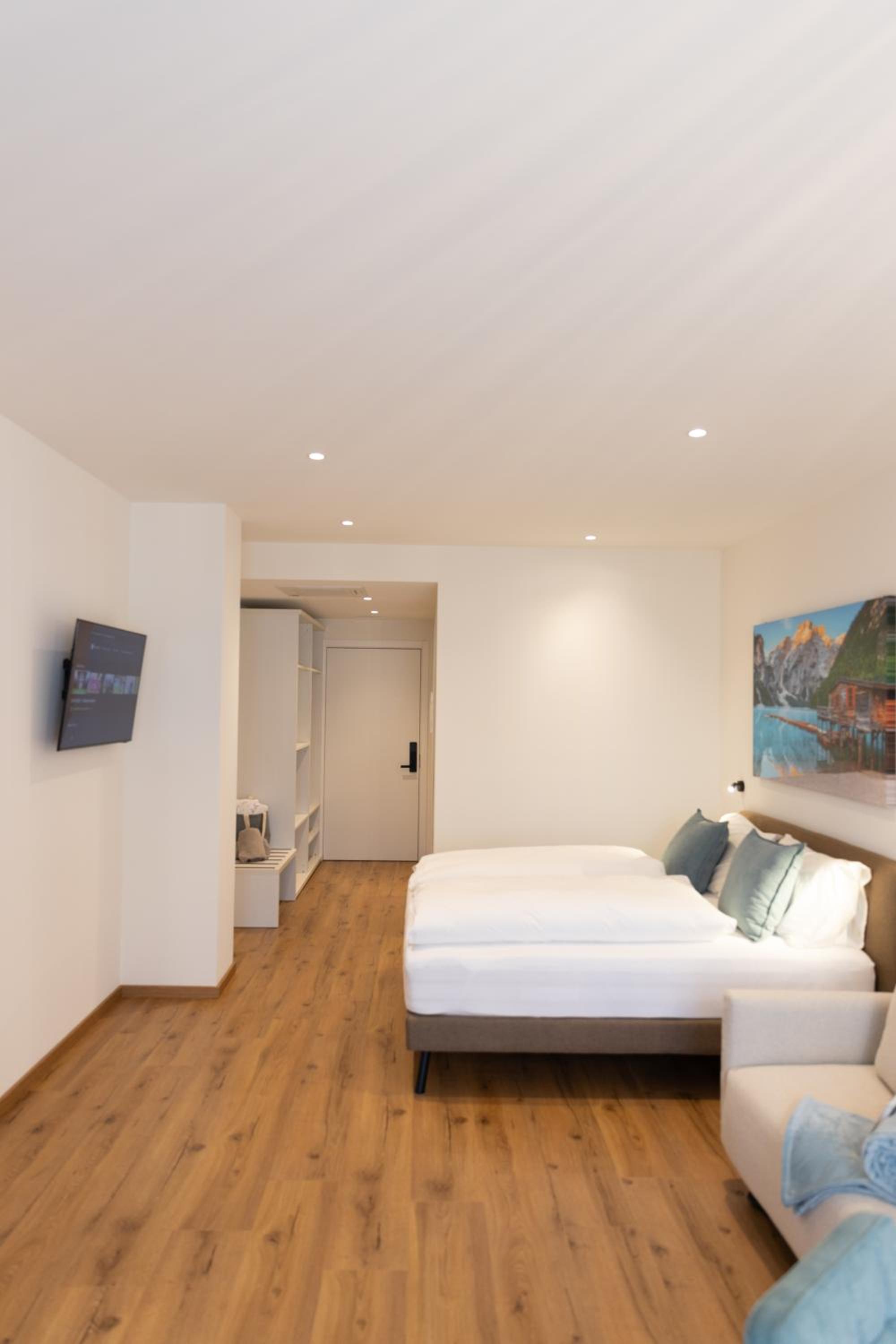 ecHo Apartments & SPA