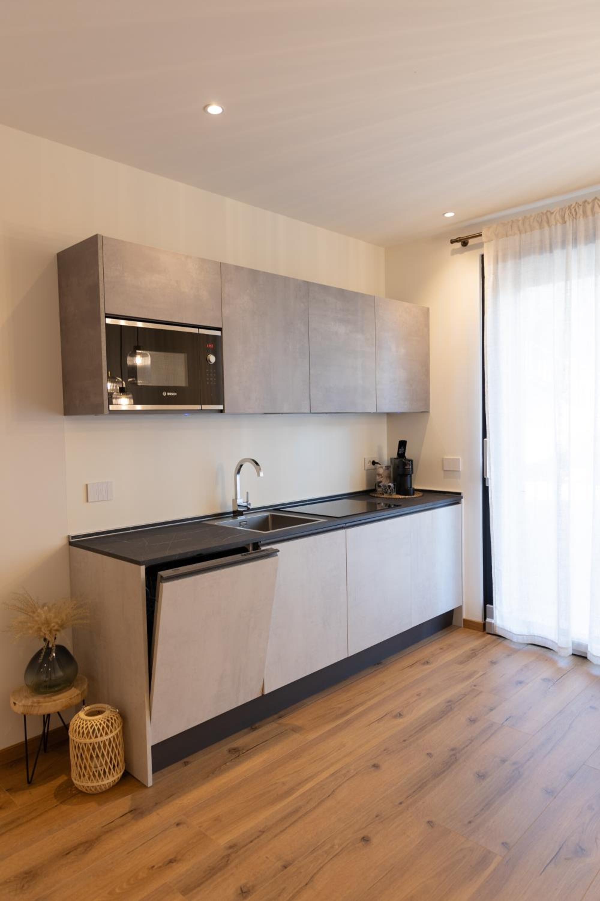 ecHo Apartments & SPA