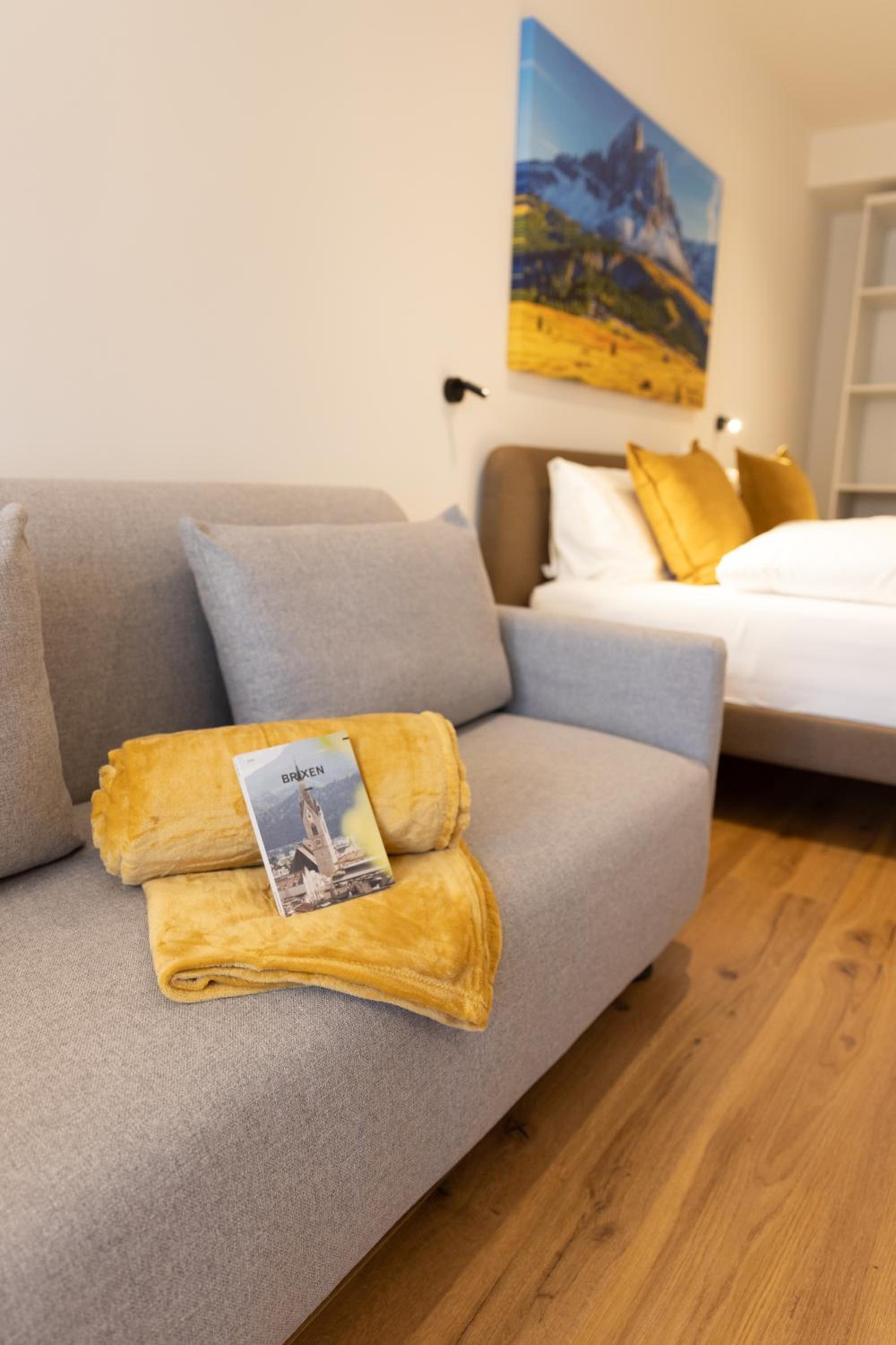 ecHo Apartments & SPA