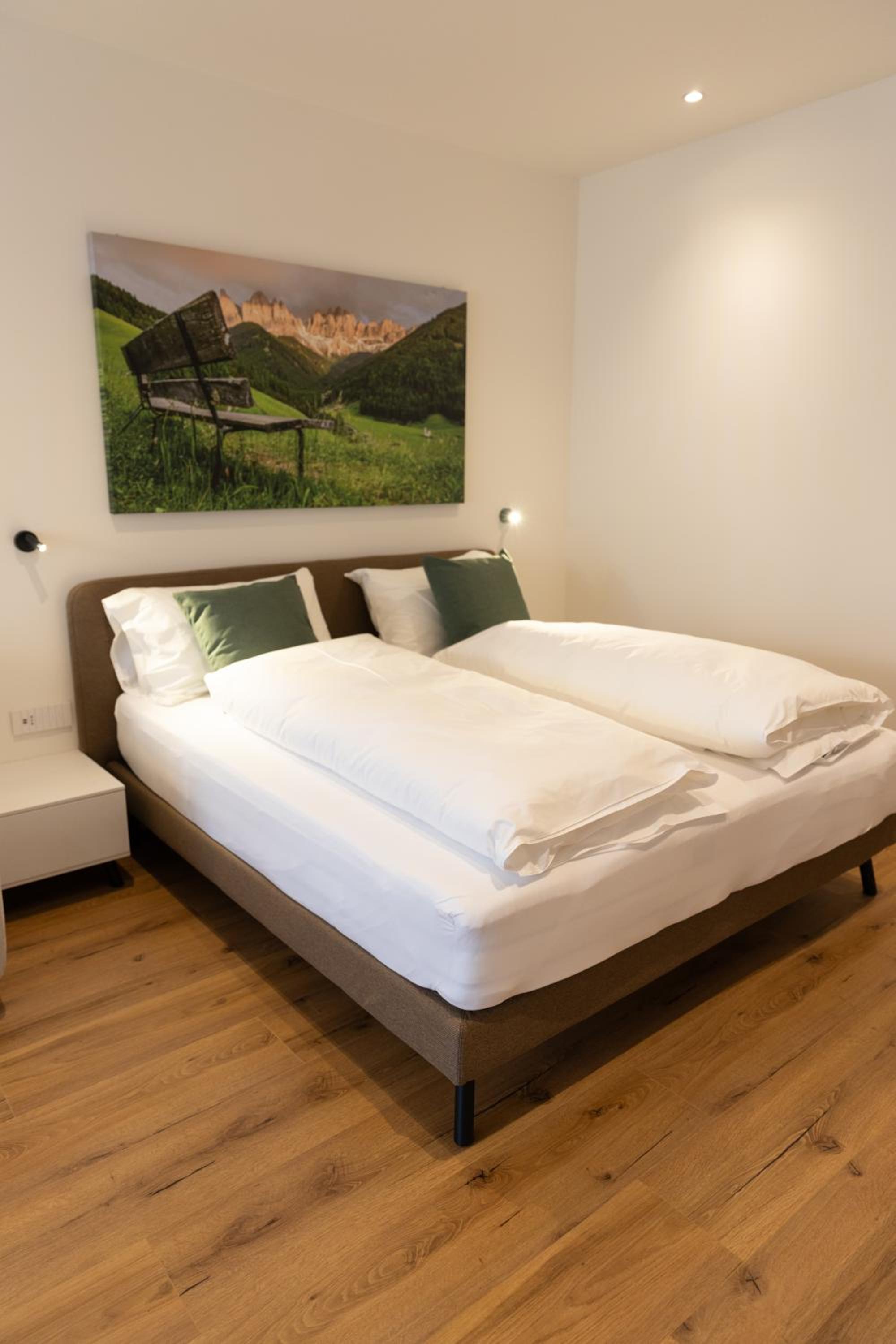 ecHo Apartments & SPA