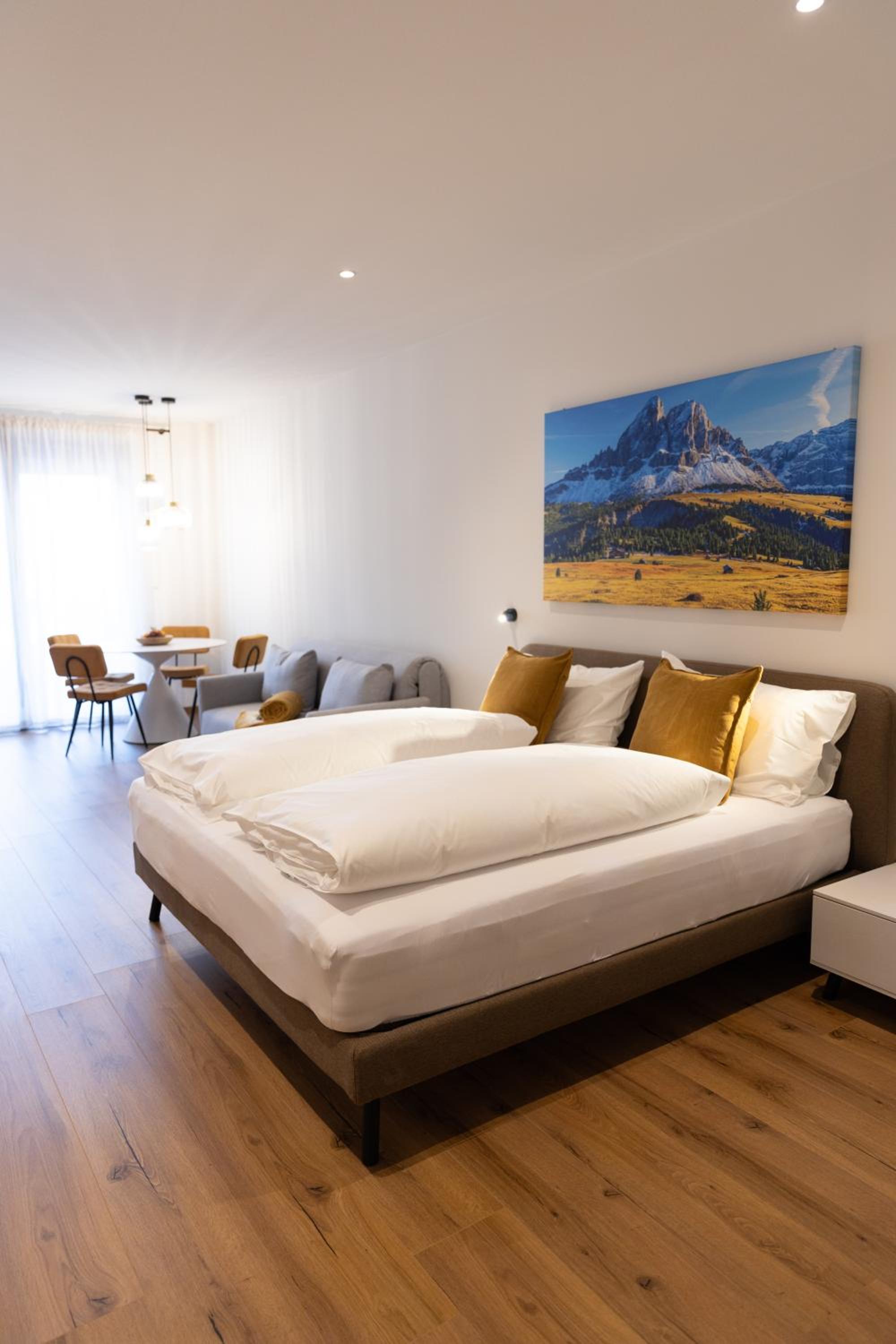 ecHo Apartments & SPA