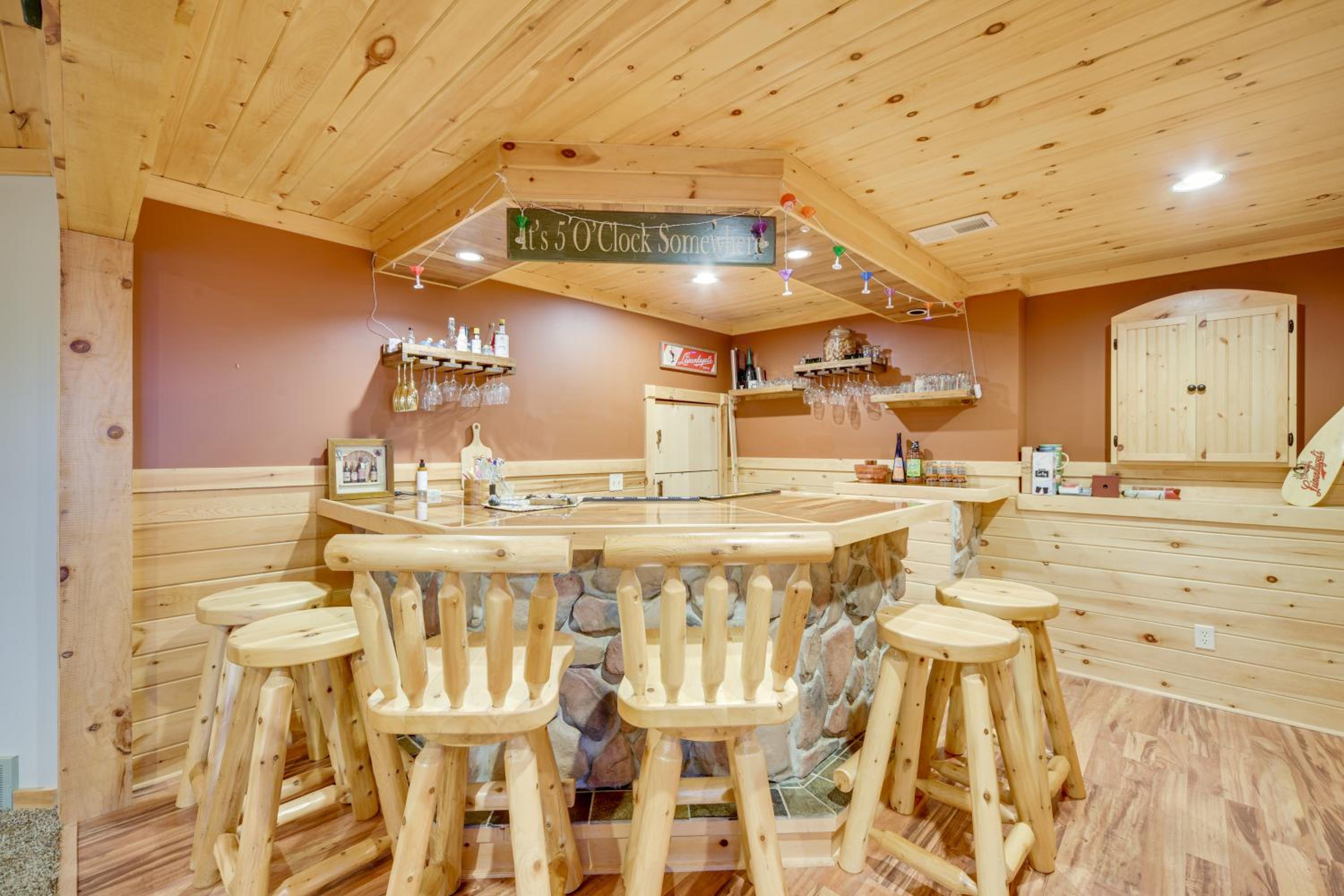 Benoit Lake Escape! Luxe Northwoods Cabin