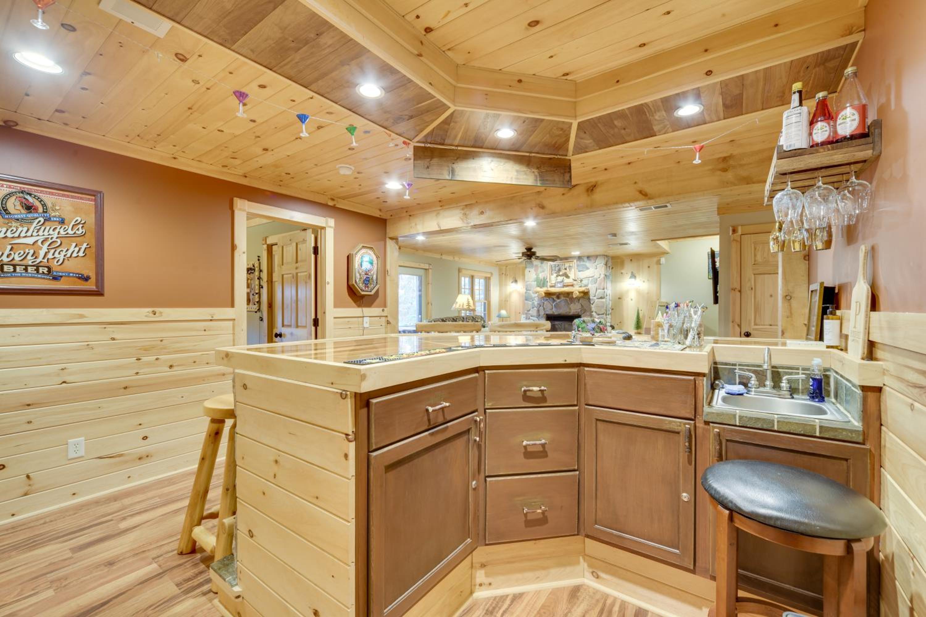 Benoit Lake Escape! Luxe Northwoods Cabin