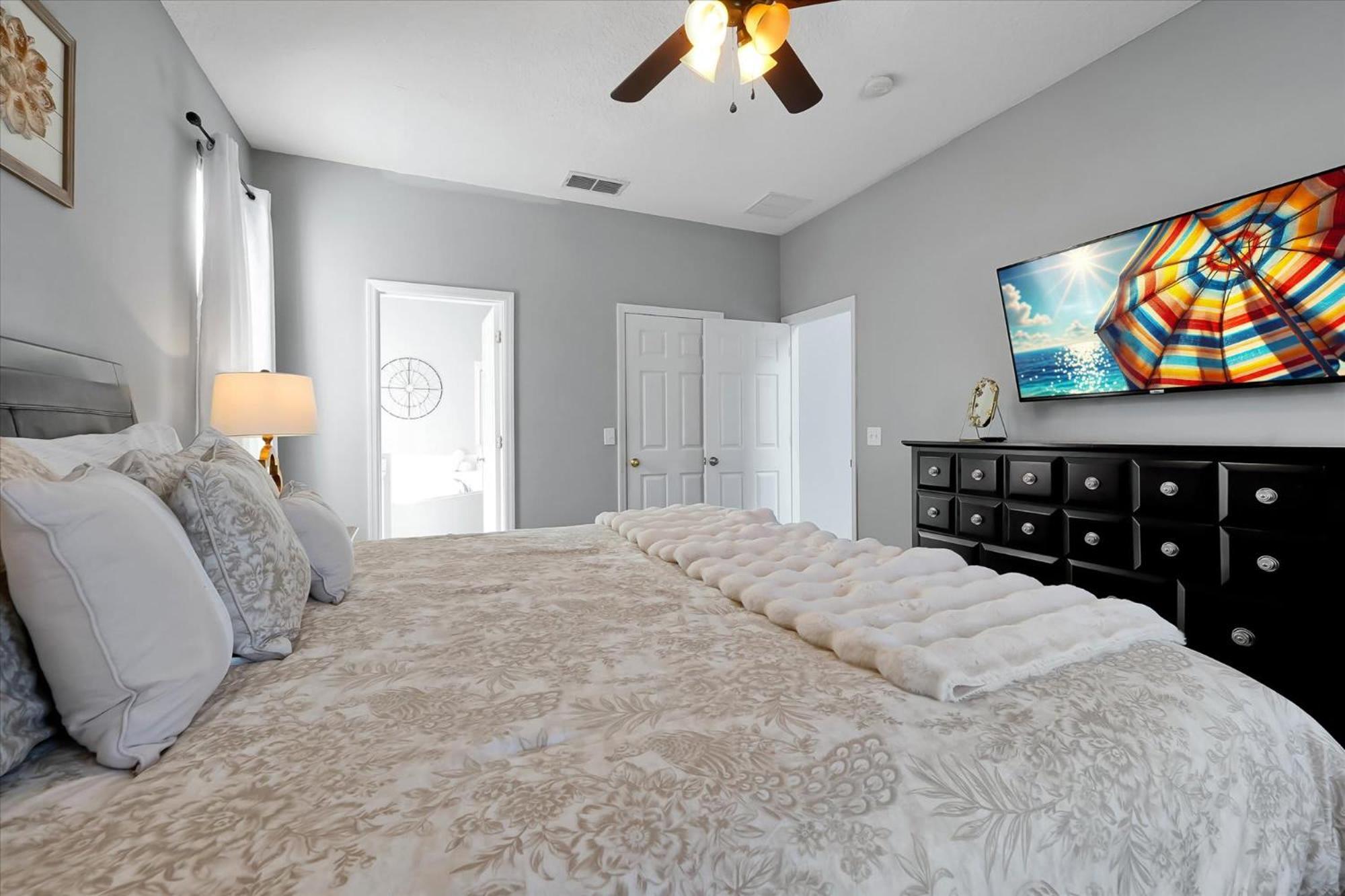 Family-Friendly 6-Bedroom Villa with Pool Game Room and Themed Bedrooms at Emerald Island Resort