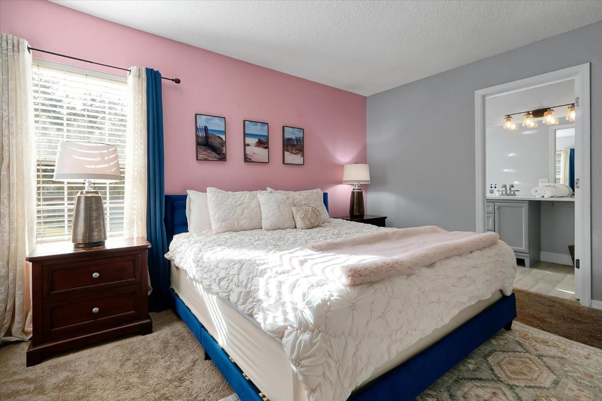 Family-Friendly 6-Bedroom Villa with Pool Game Room and Themed Bedrooms at Emerald Island Resort