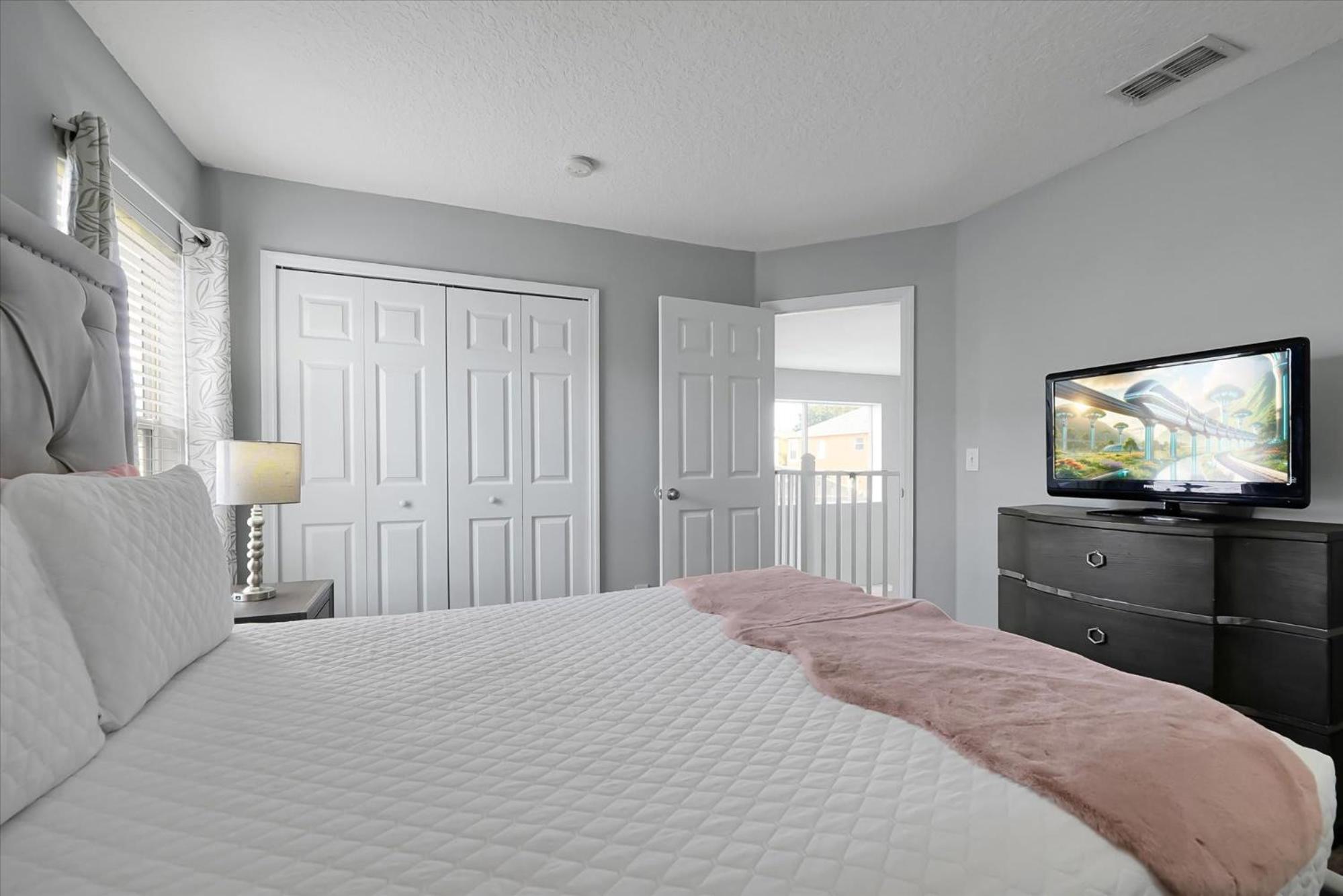 Family-Friendly 6-Bedroom Villa with Pool Game Room and Themed Bedrooms at Emerald Island Resort