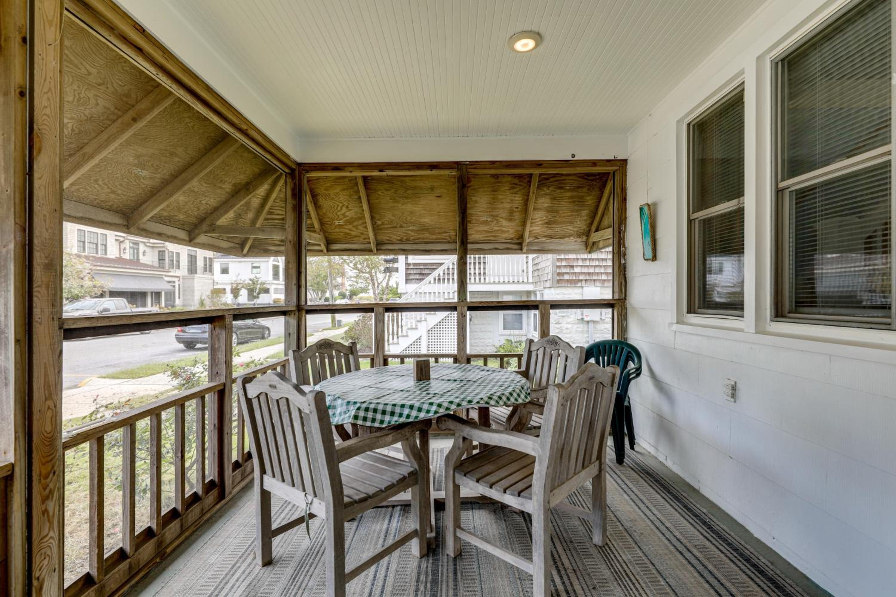 Steps to Rehoboth Beach Spacious Family Home!