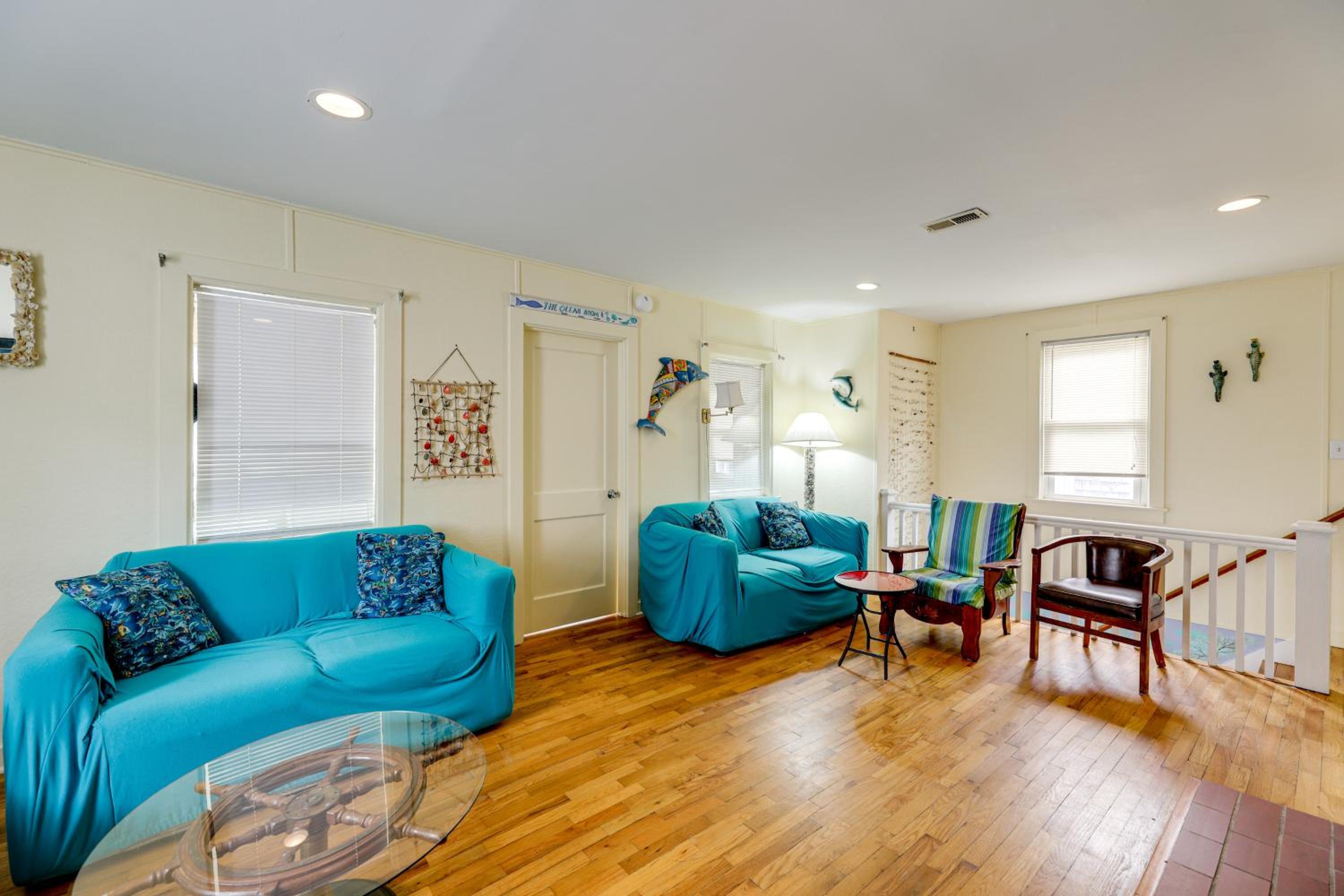 Steps to Rehoboth Beach Spacious Family Home!