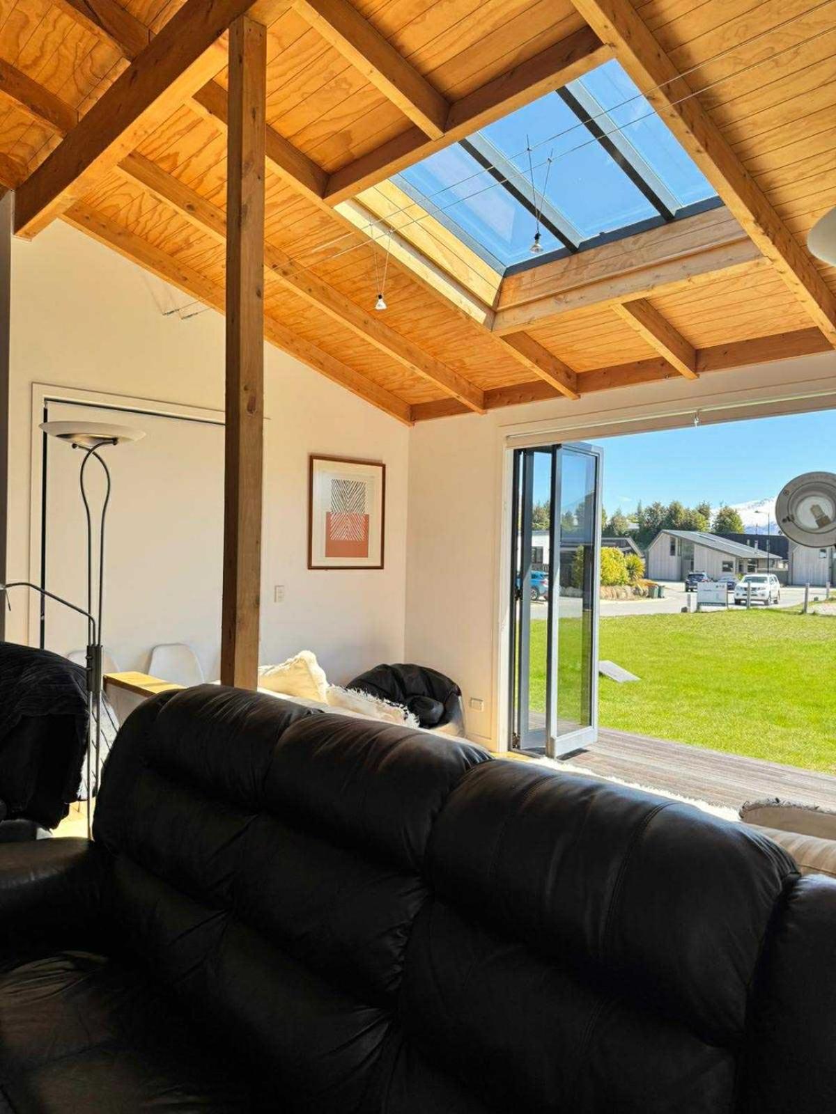 Wanaka Retreat Sauna & Mountain Views