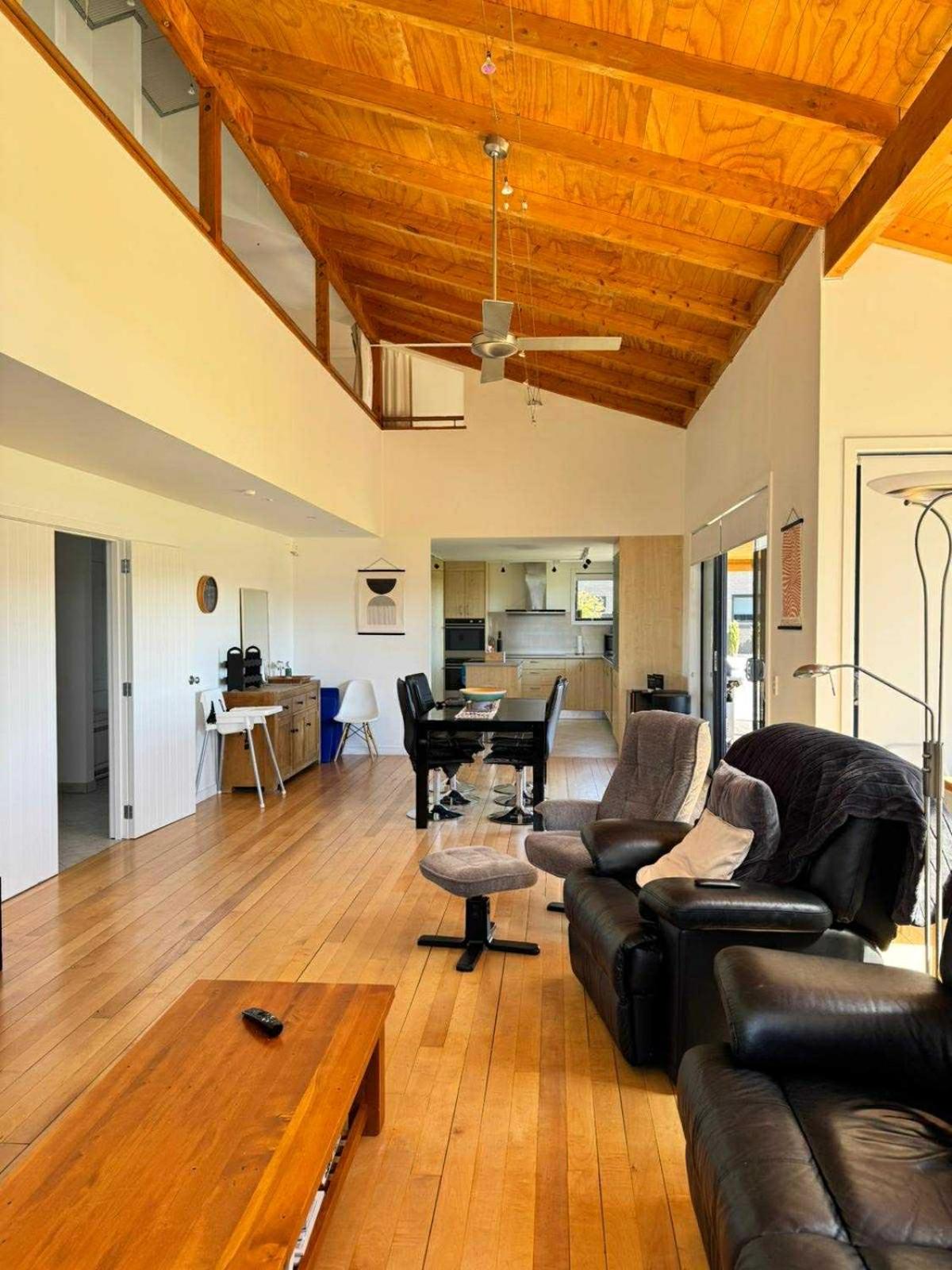 Wanaka Retreat Sauna & Mountain Views