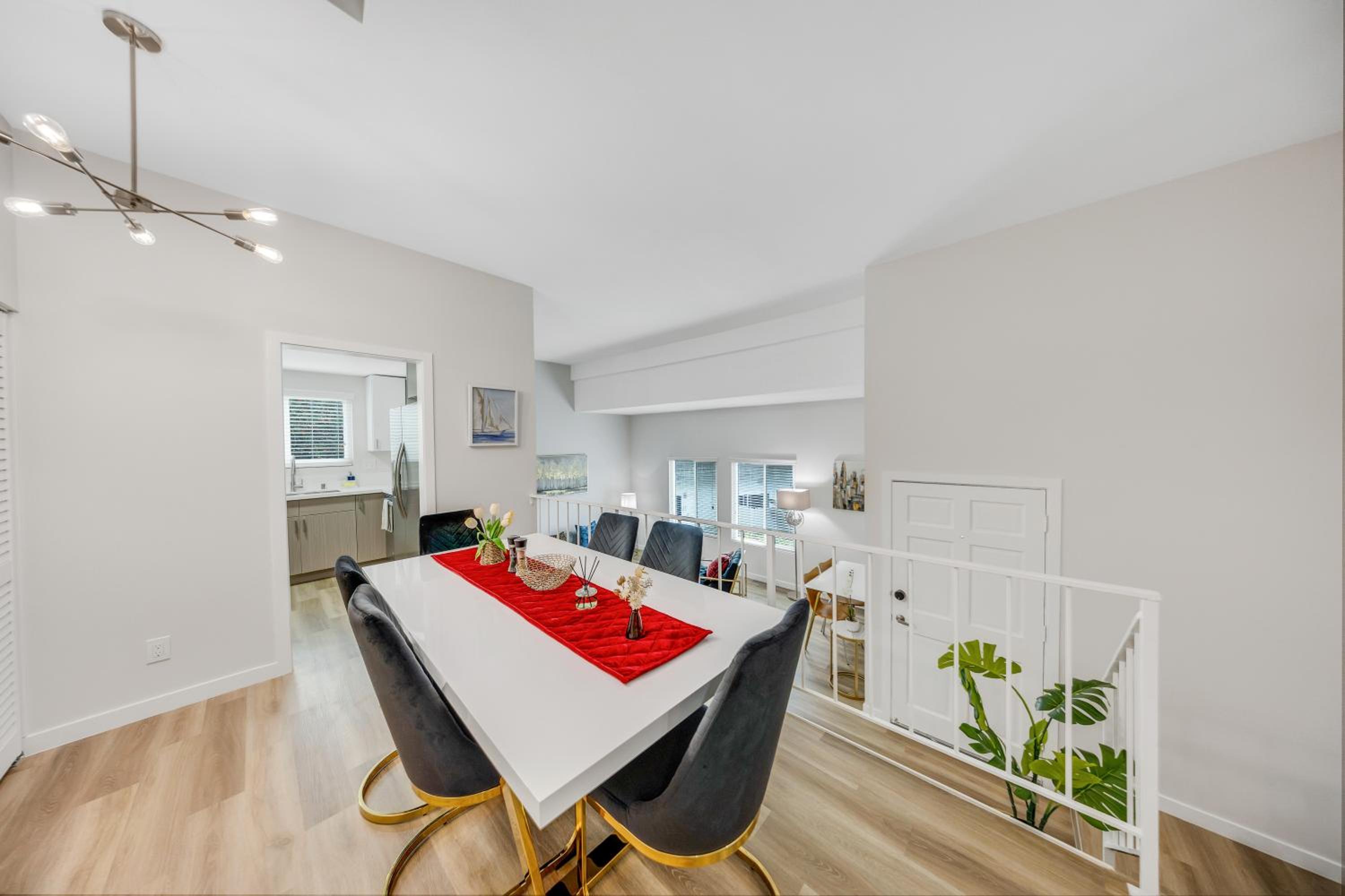 Oneluxstay 3BR Home Near the Beach