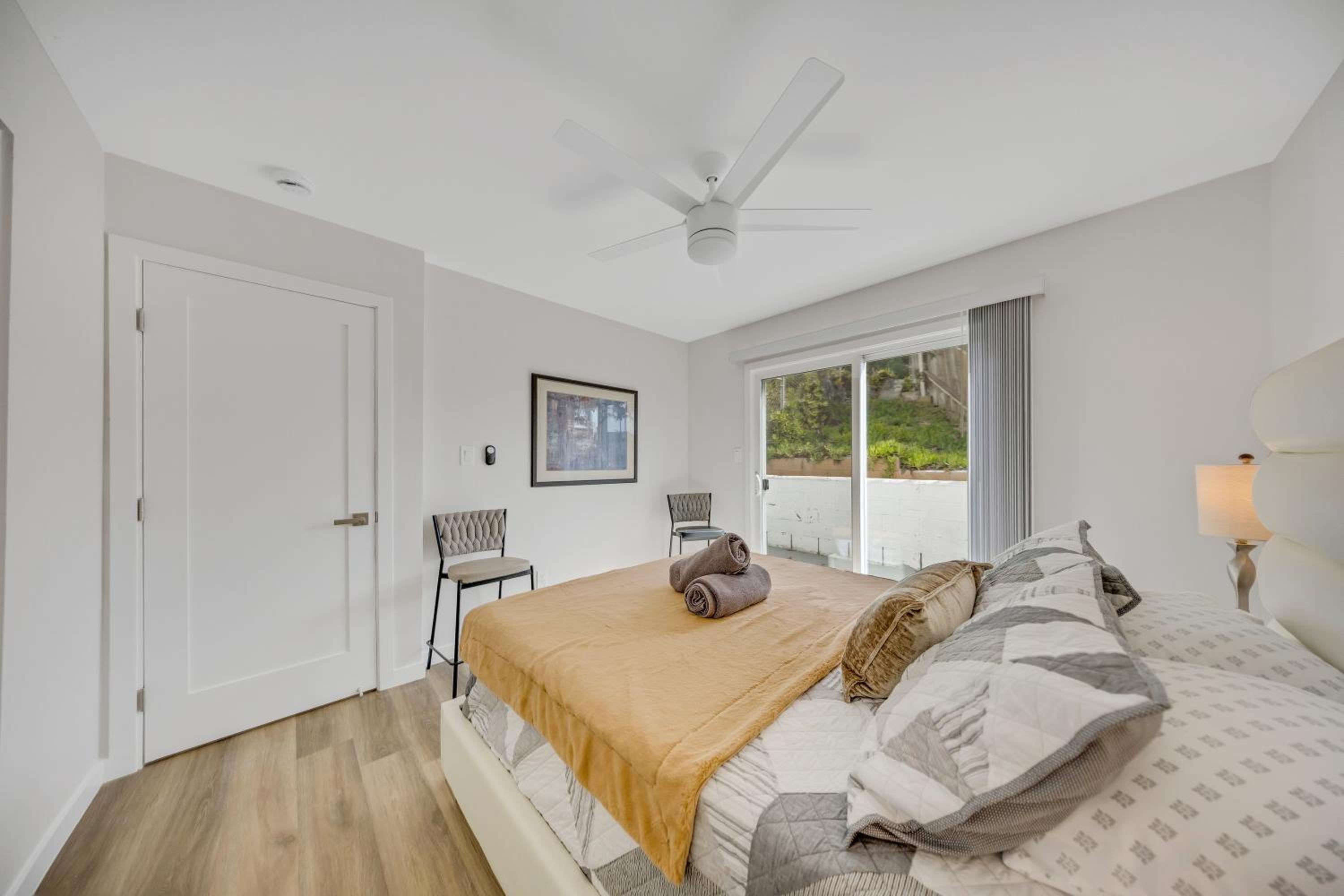 Oneluxstay 3BR Home Near the Beach
