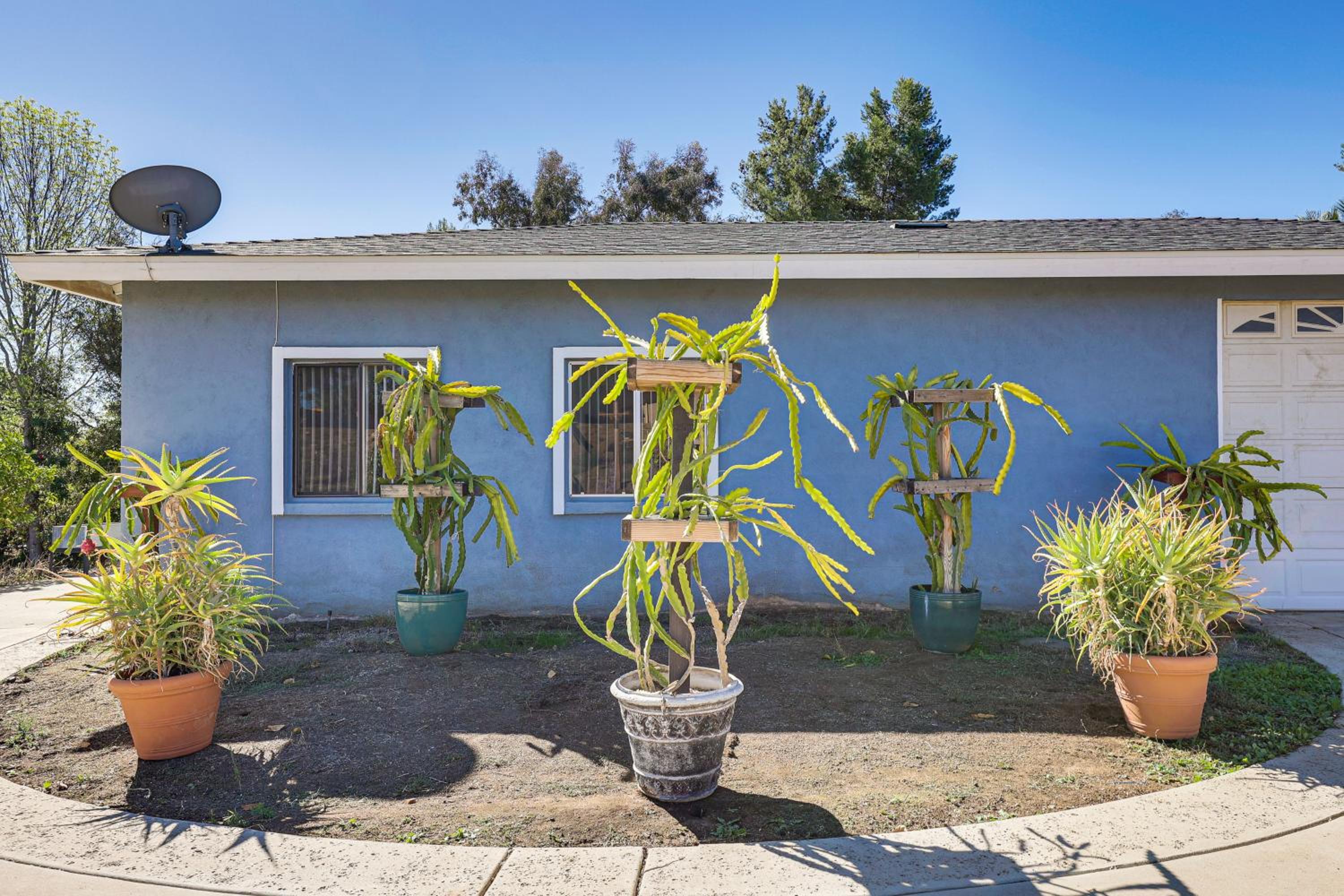 Hike, Sip and Explore Couples Retreat in Fallbrook