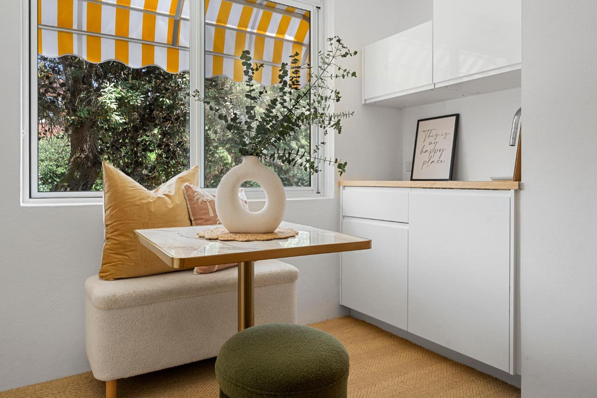 Belles Bondi Beach Apartments - 1 and 2 Bedroom Stays - 500m to beach