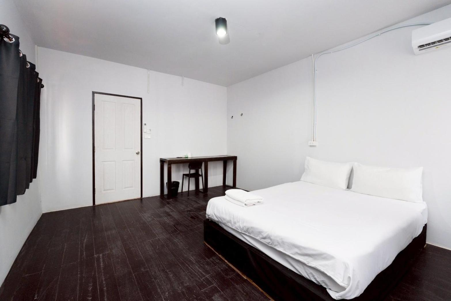 XX Mitr Inn Khaosan Street - มิตร อินน์ ตรอกข้าวสาร