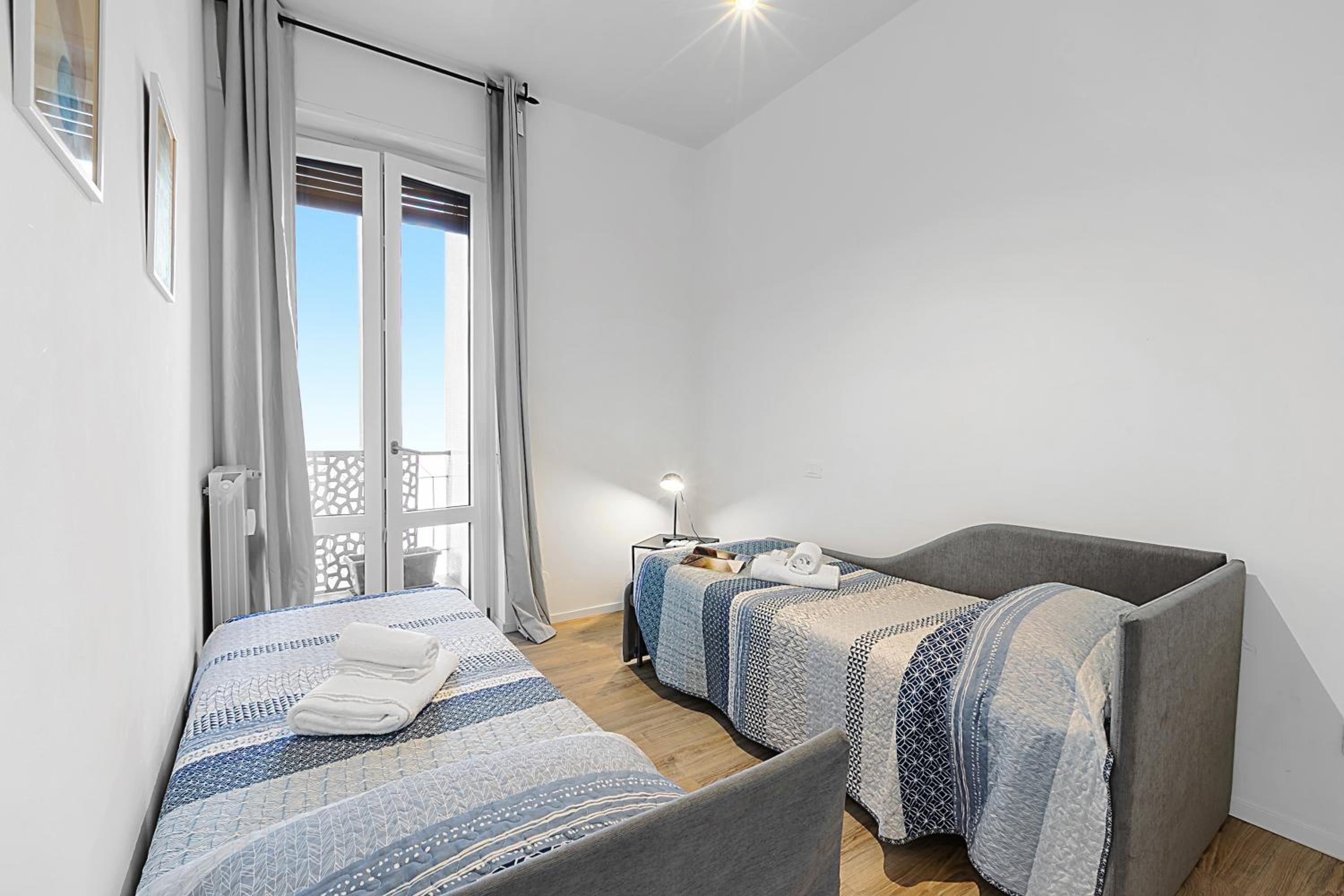 Specchio Di Cielo Arona Center - Happy Rentals