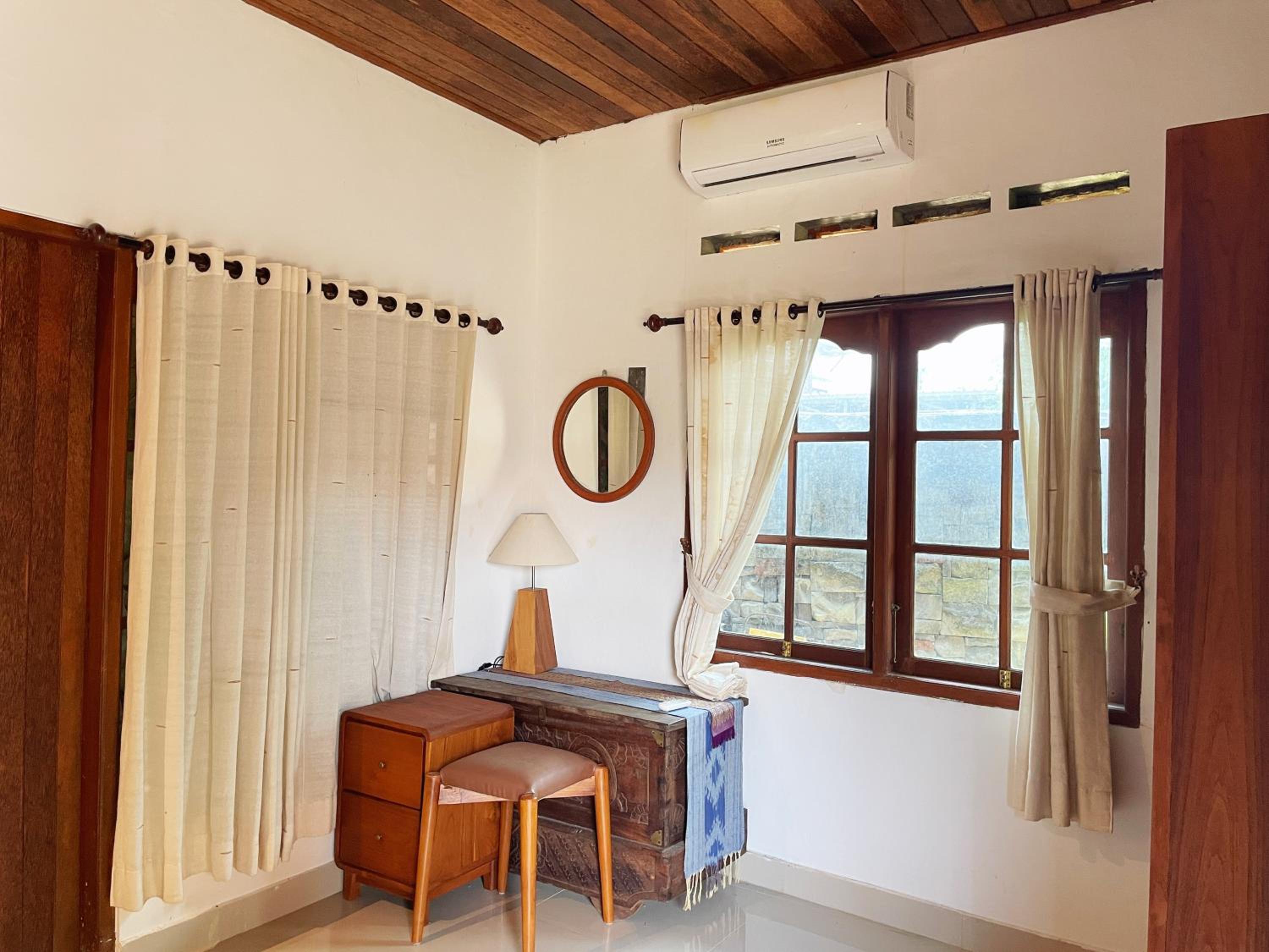 Kapten Nyoman House