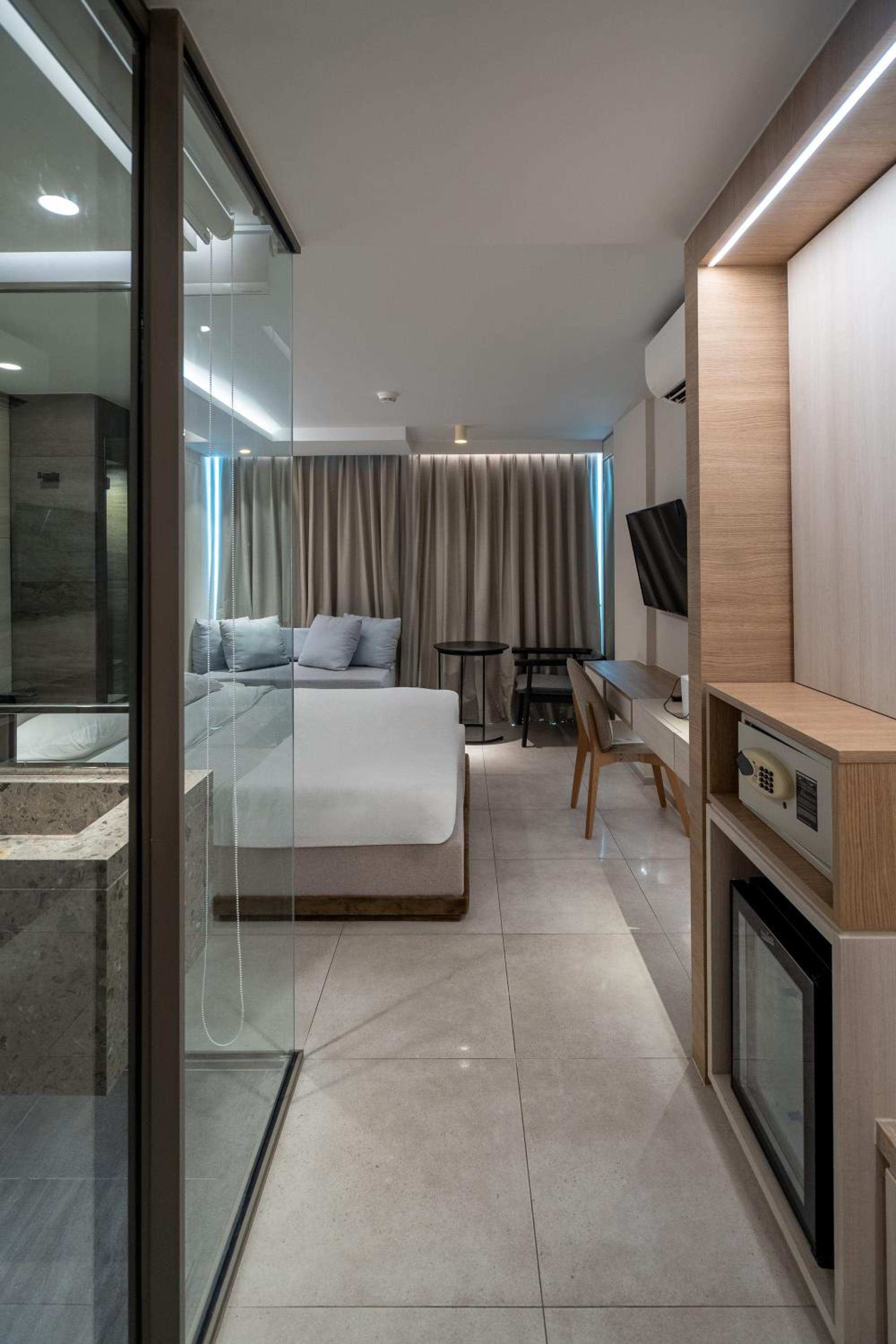 Bluphere Residence by Prop Hopper