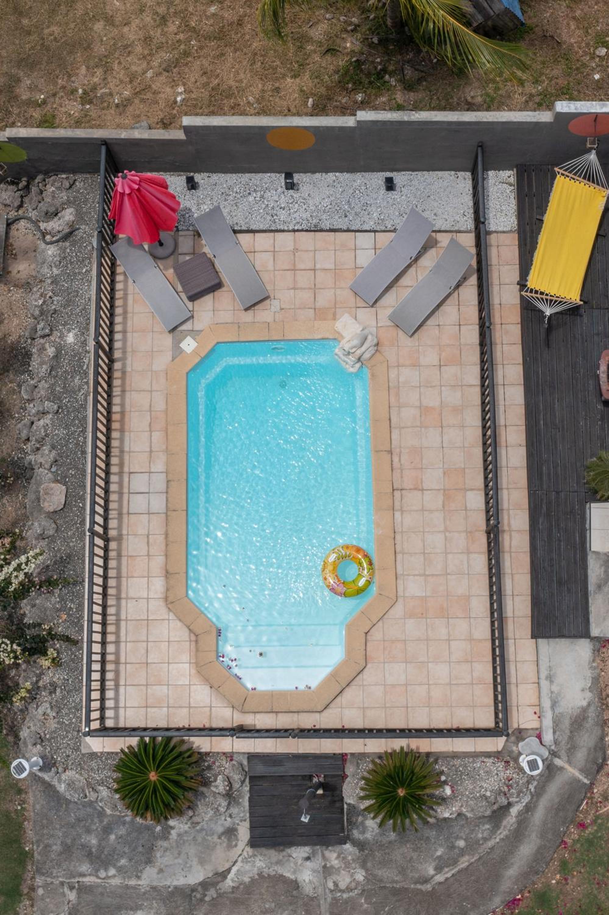 OFFRE NOËL ! CASA LYDIE Évasion créole avec piscine