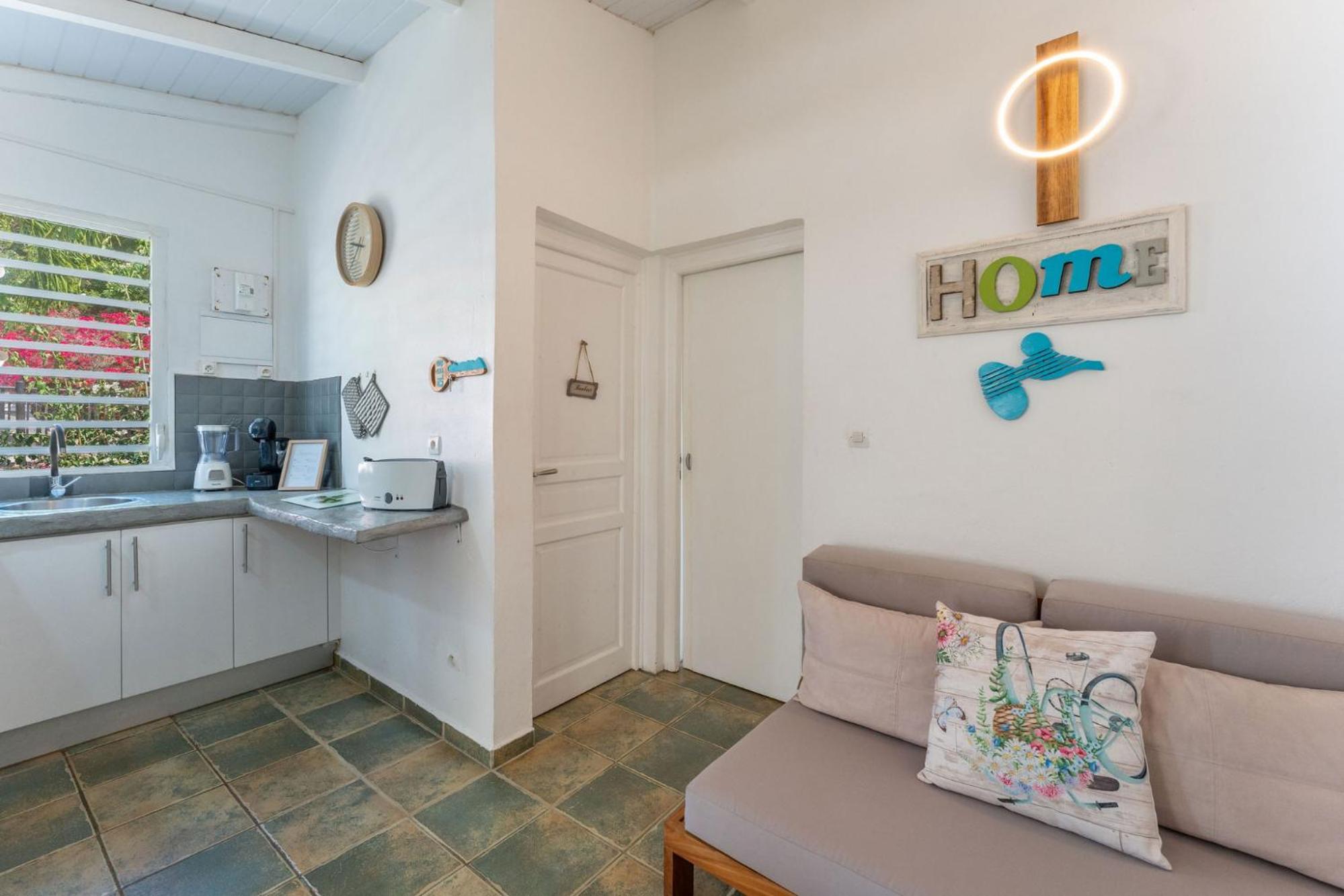 OFFRE NOËL ! CASA LYDIE Évasion créole avec piscine