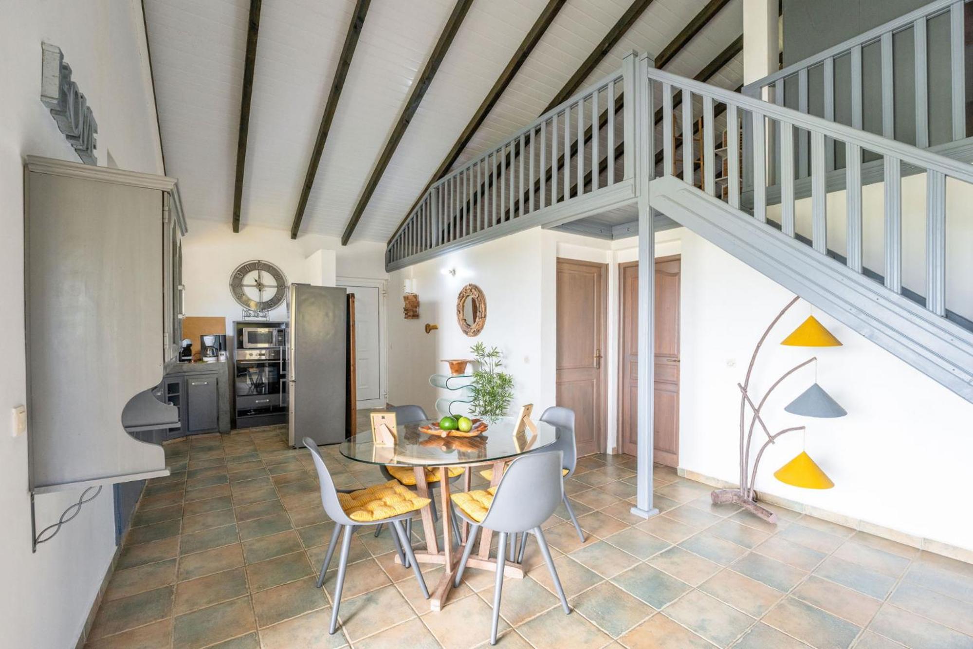 OFFRE NOËL ! CASA LYDIE Évasion créole avec piscine