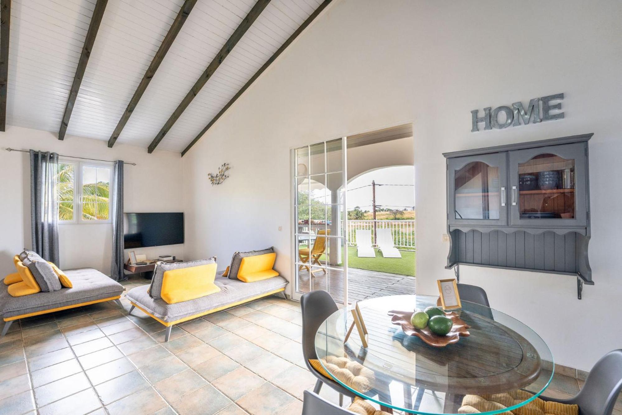 OFFRE NOËL ! CASA LYDIE Évasion créole avec piscine