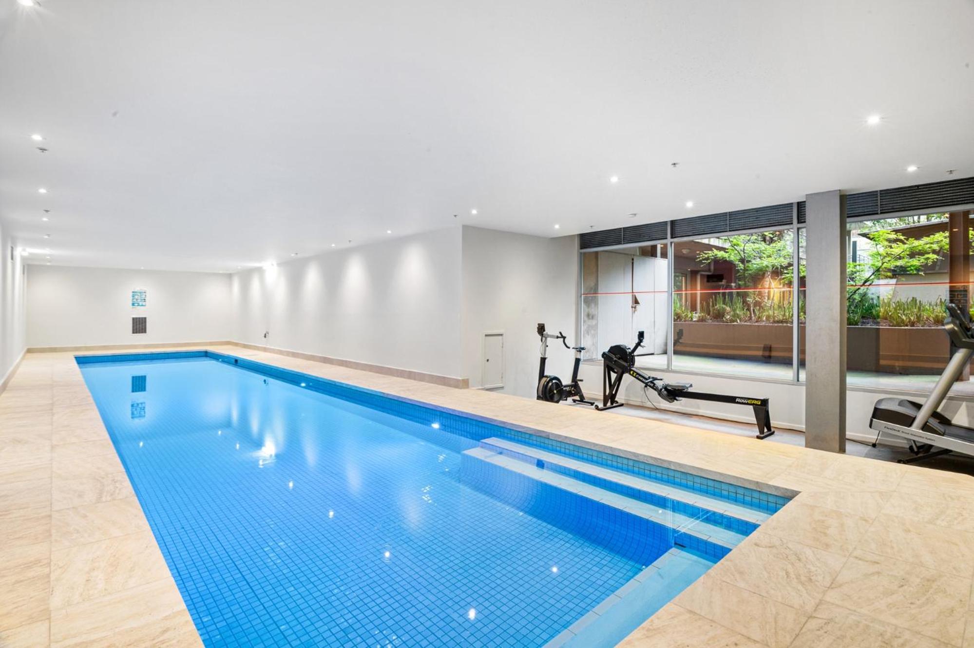 Peaceful 2-Bed Apartment with Gym & Pool