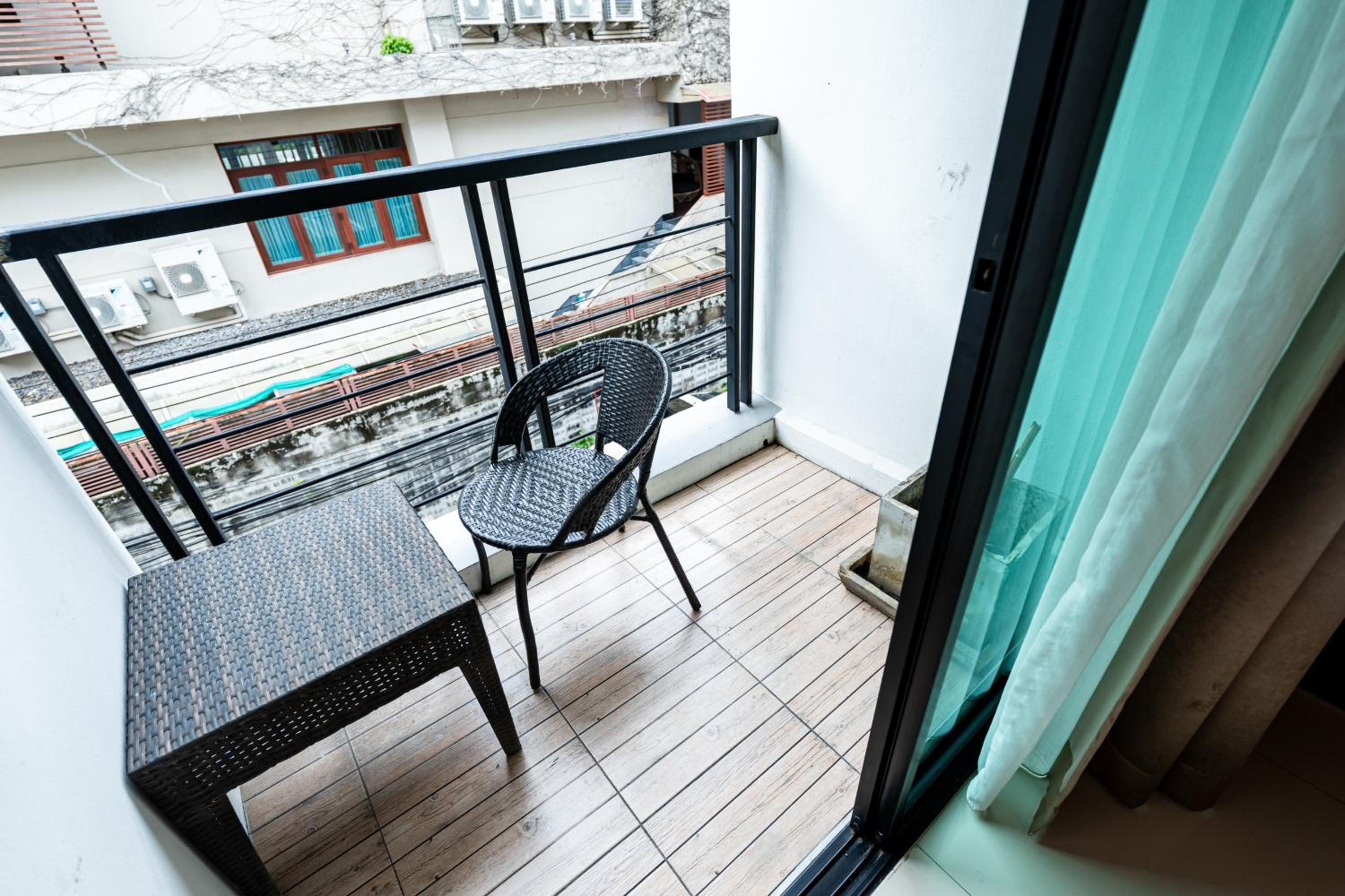 XX YON INN - Sukhumvit 4 BTS NANA