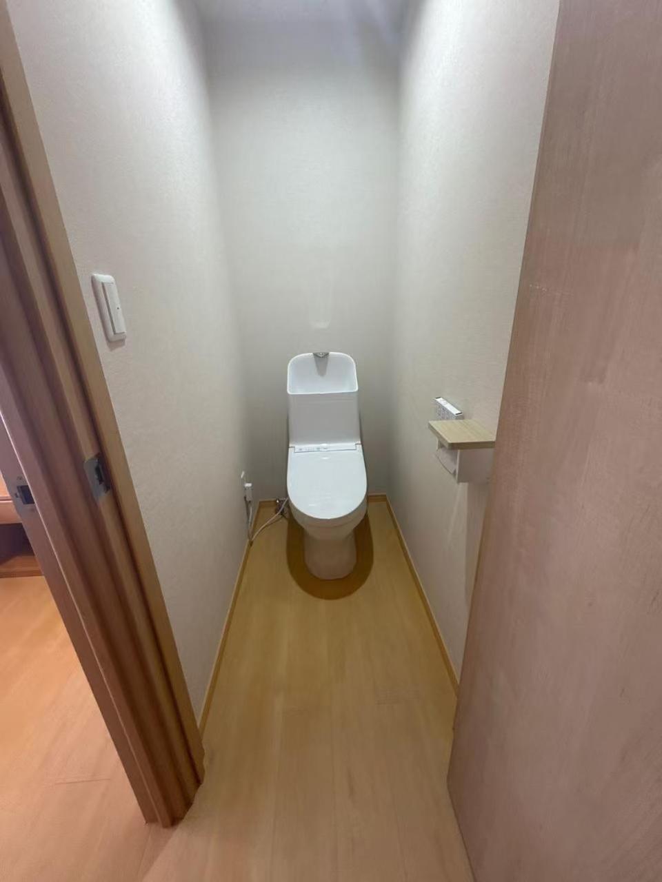 申庭秀月
