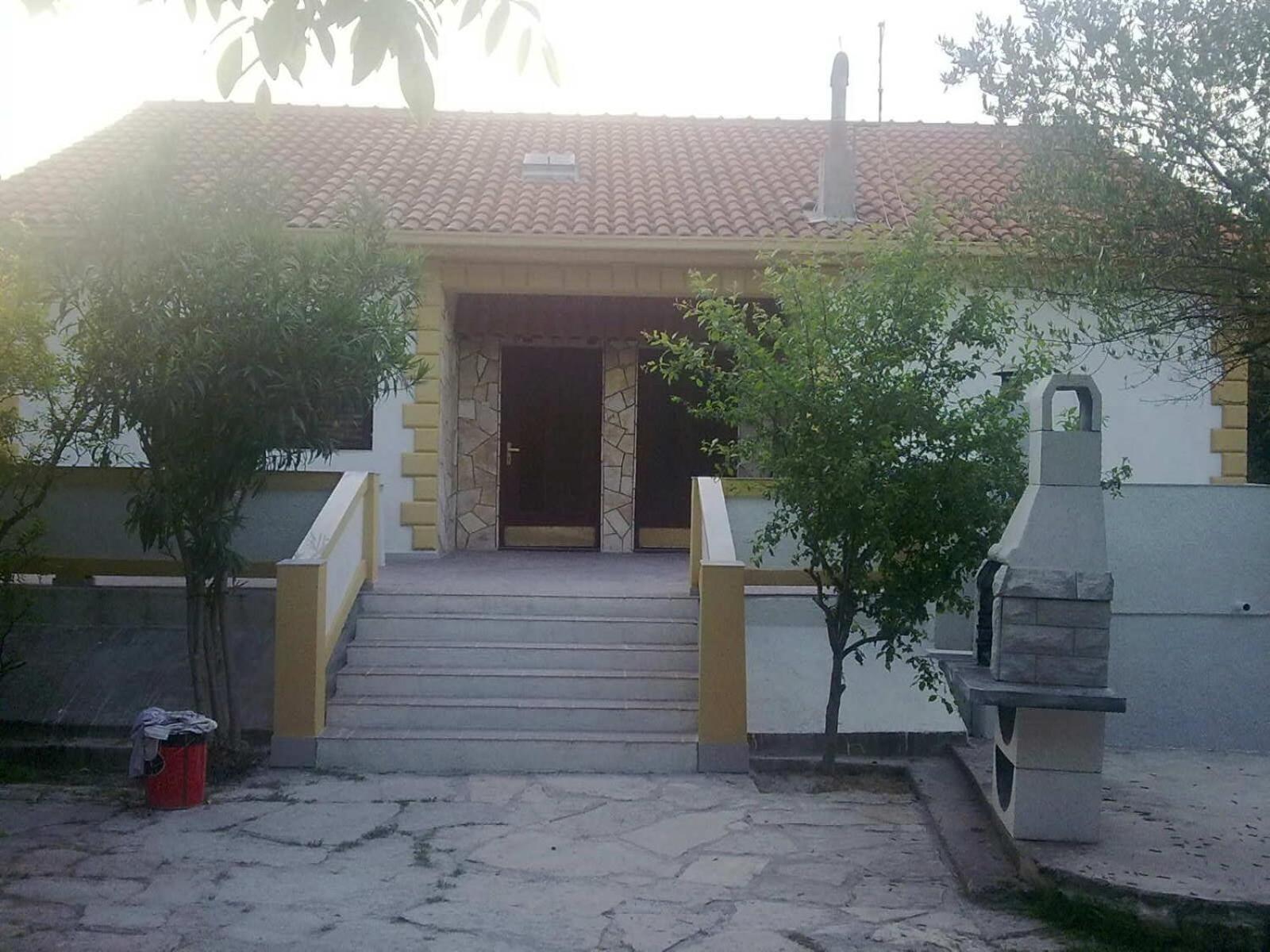 Photo 46
