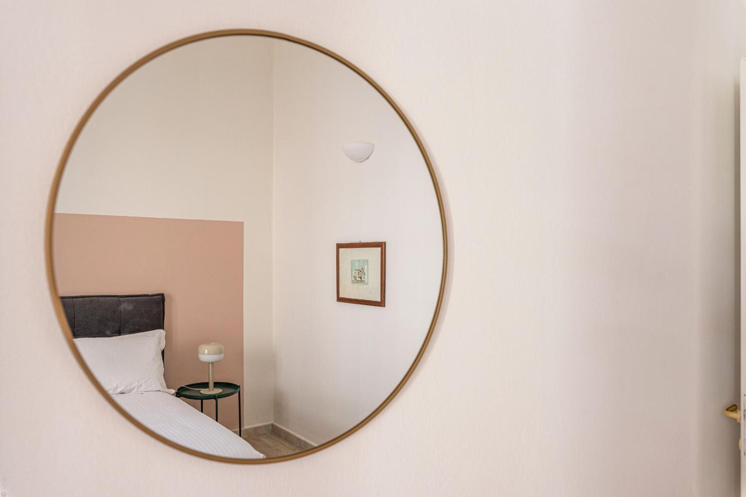 Central City Apartment by Wonderful Italy