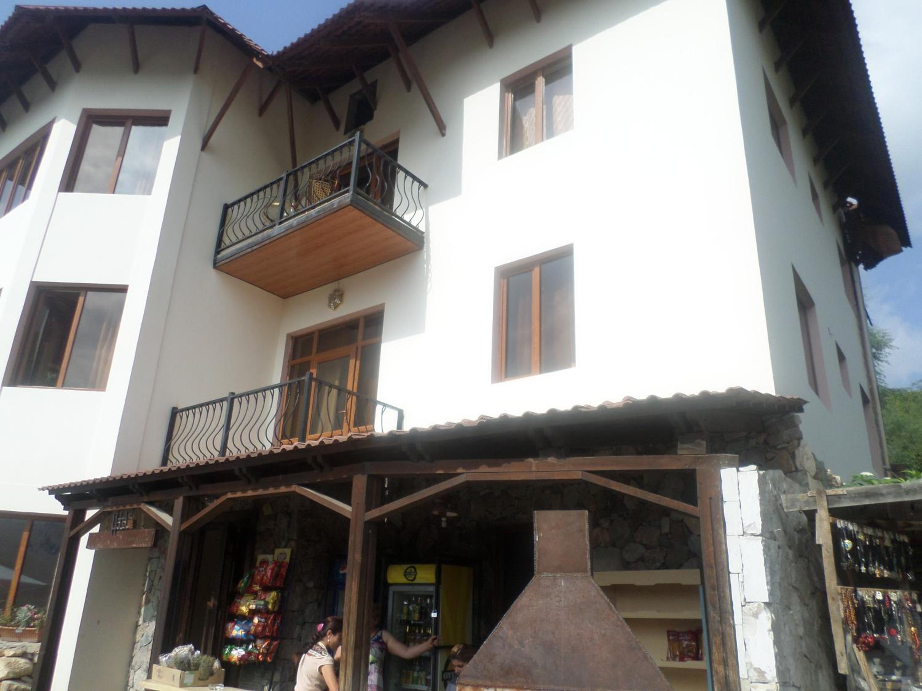 Gosh hotel