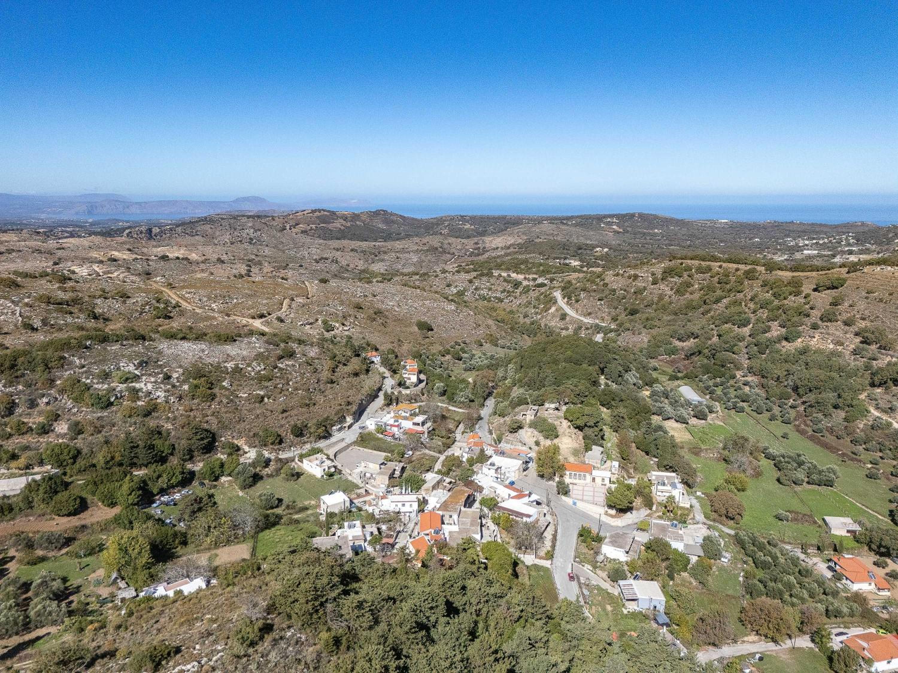 Villa Fotinou Heated Pool & Free Bikes awaits