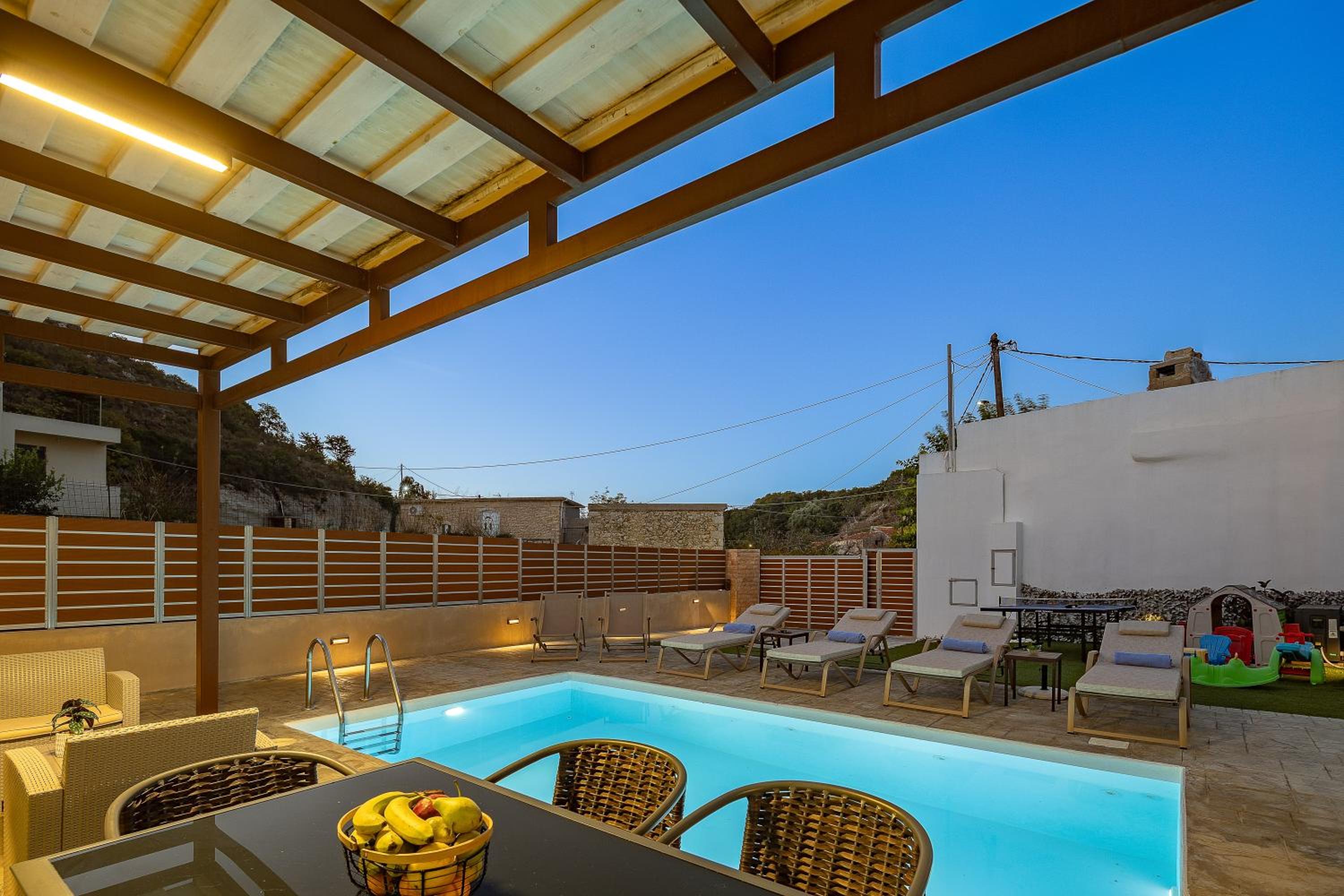 Villa Fotinou Heated Pool & Free Bikes awaits