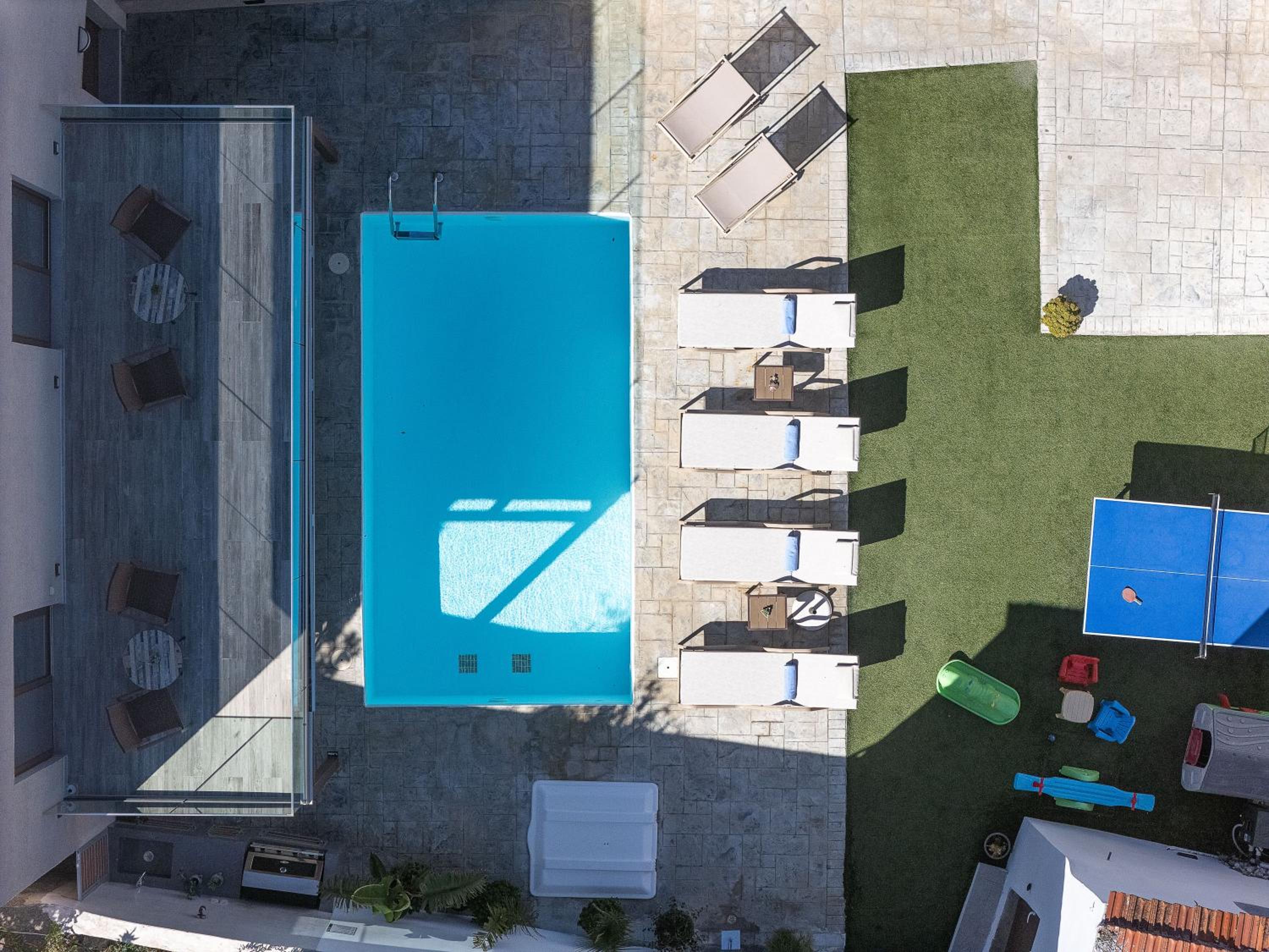 Villa Fotinou Heated Pool & Free Bikes awaits