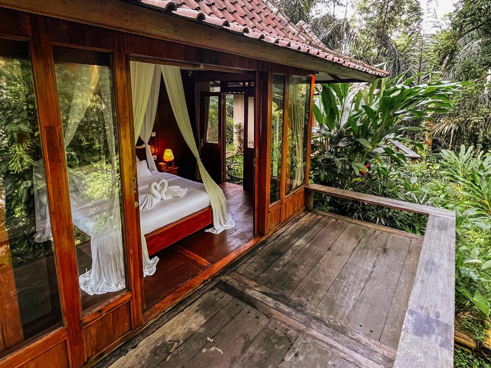 The Karu Cabins by AGATA