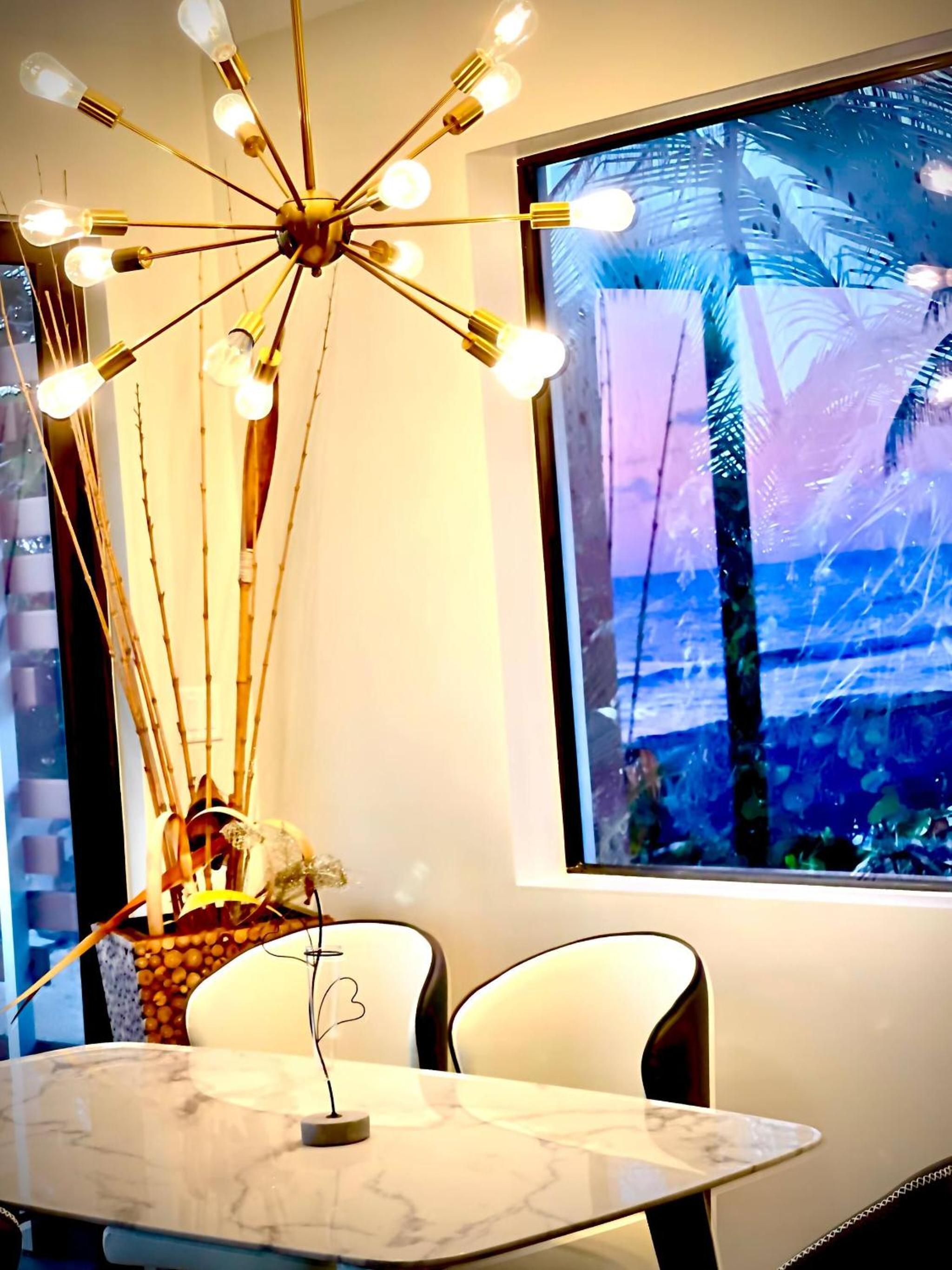 Oceanfront Residency luxury 2B2B ,1-6 person ,terrasse, beach access garden pool