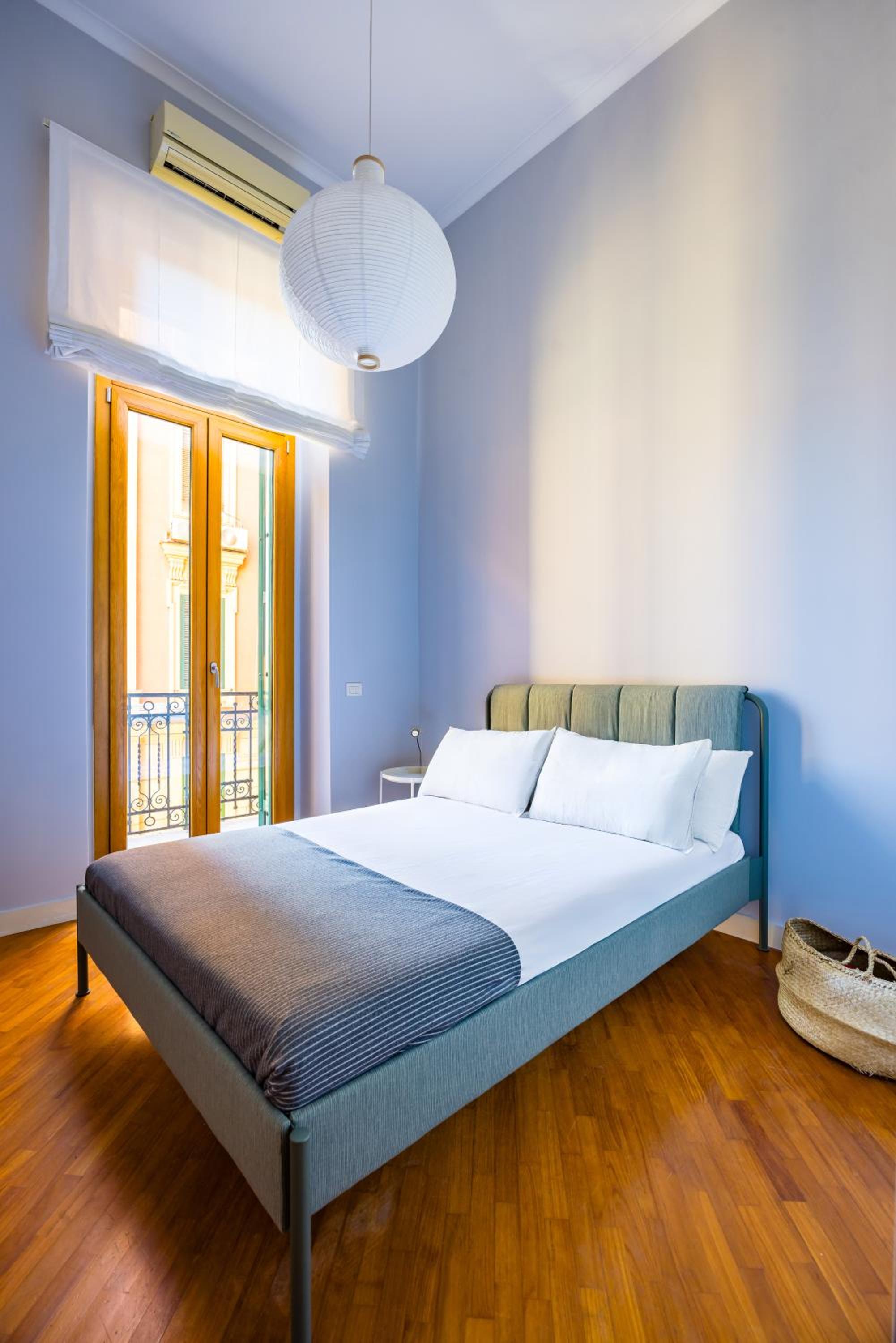Harmony Elegant Apartment with Parking