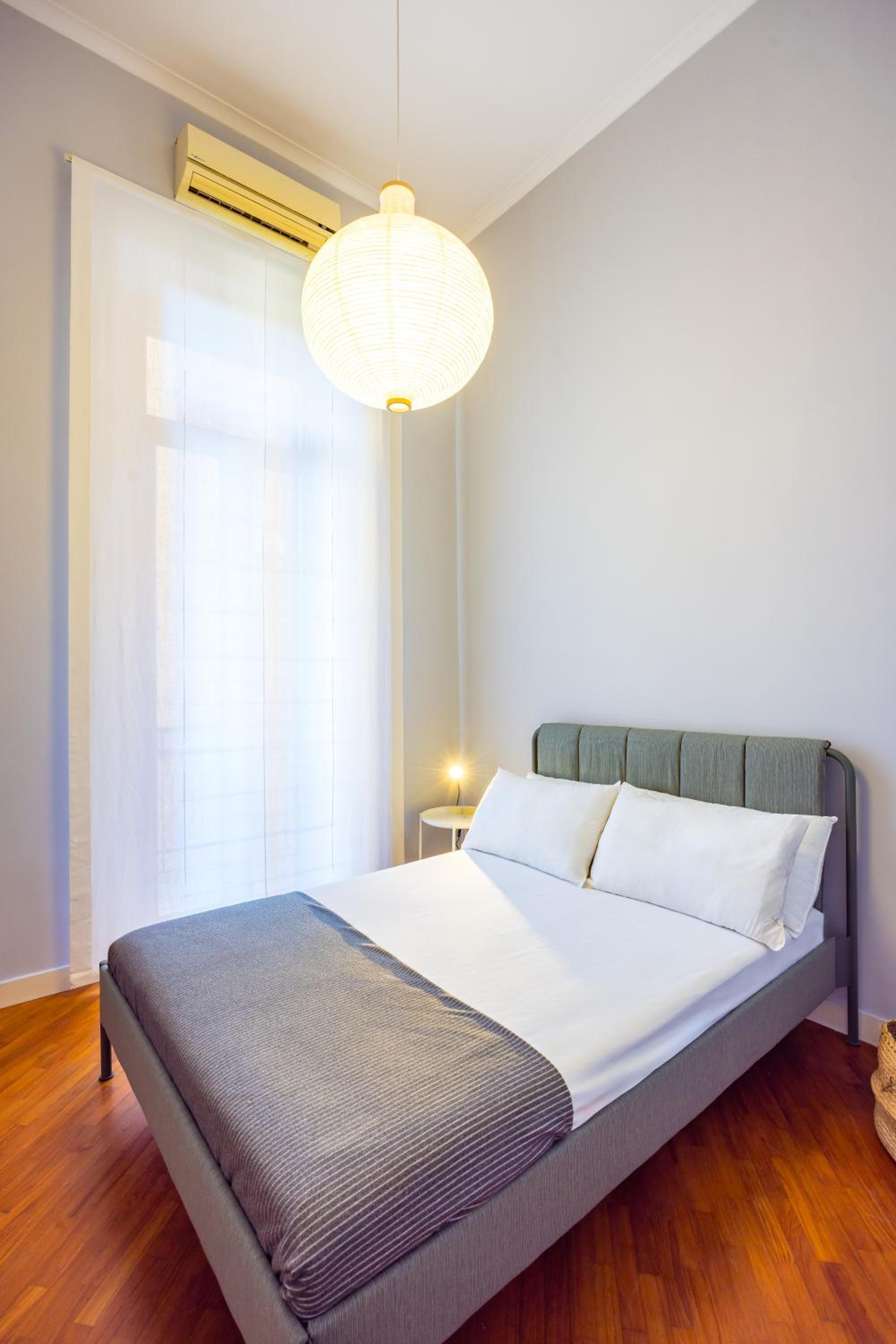 Harmony Elegant Apartment with Parking