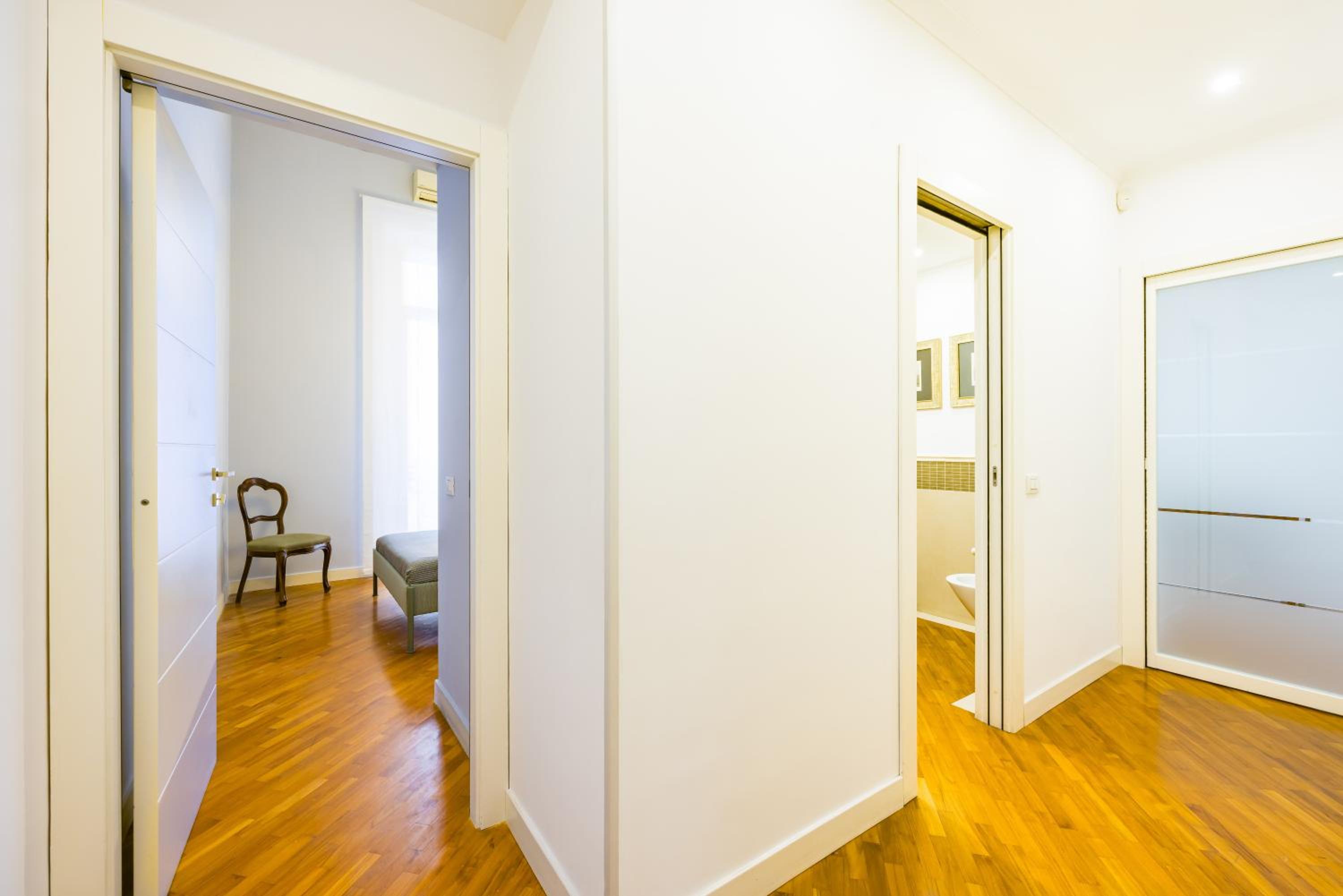 Harmony Elegant Apartment with Parking